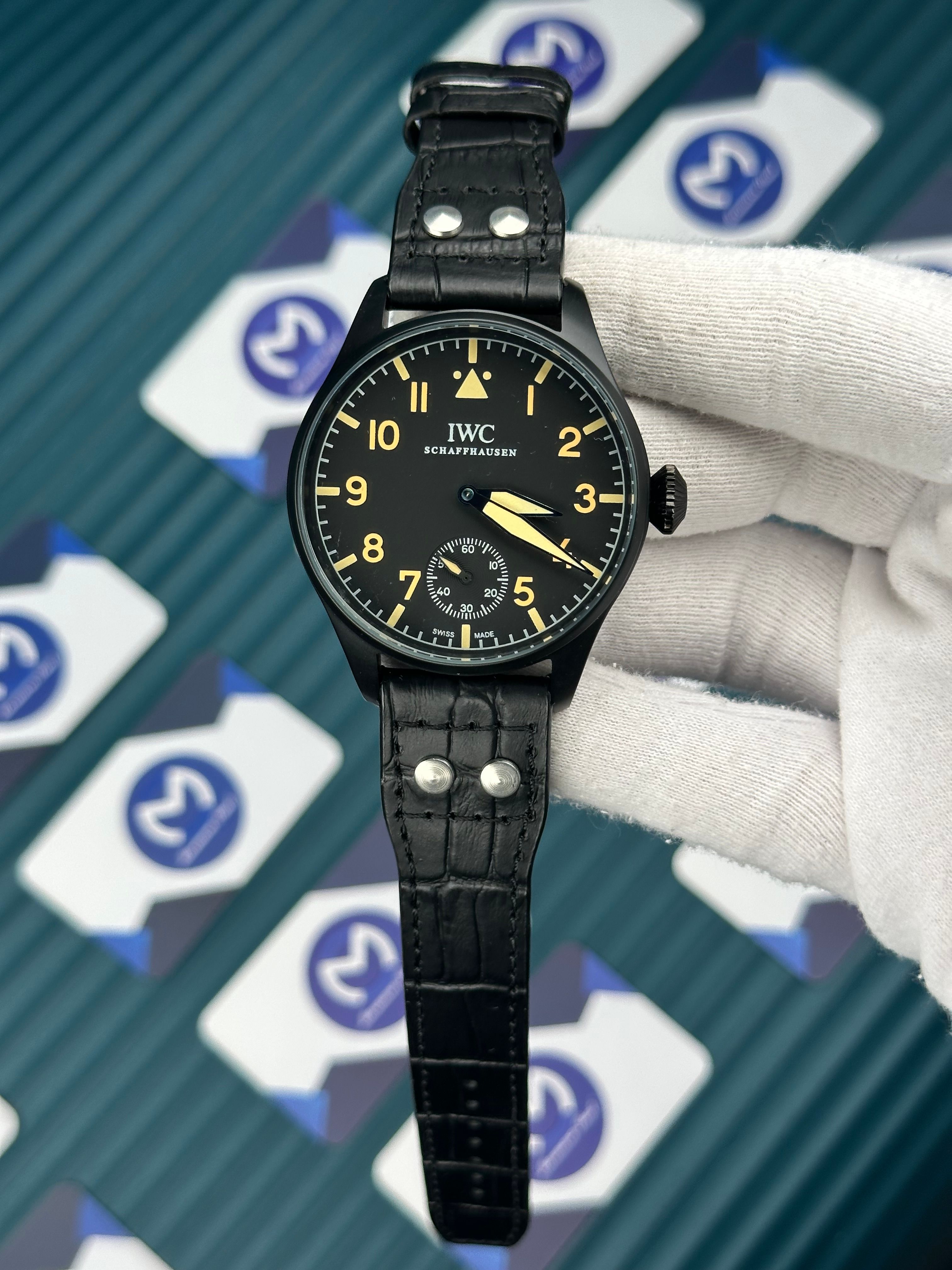 IWC SCHAFFHAUSEN BIG PILOT BLACK LEATHER CORD YELLOW INDEX