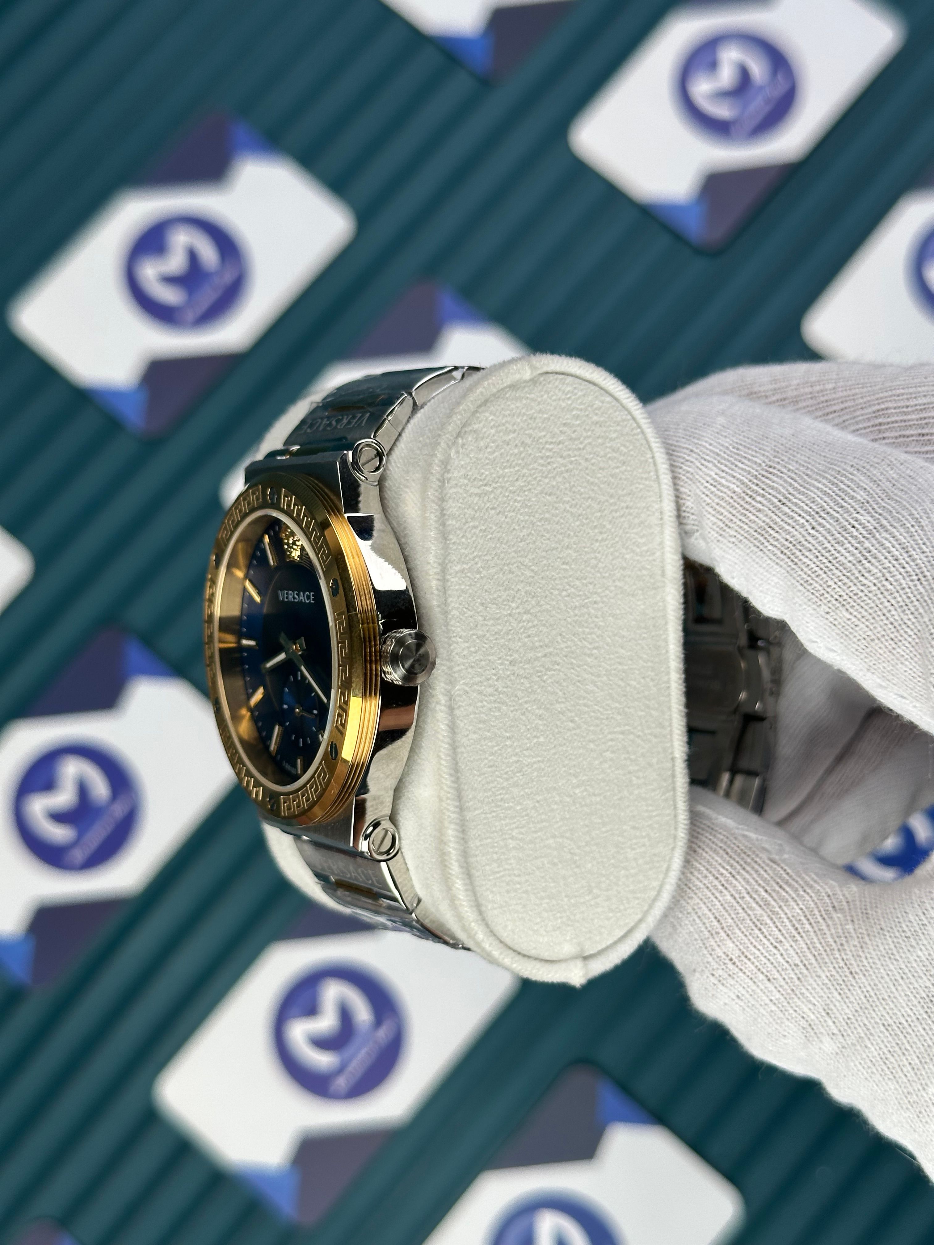 VERSACE BLUE DIAL SECOND CHRONOGRAPH GOLD-SILVER