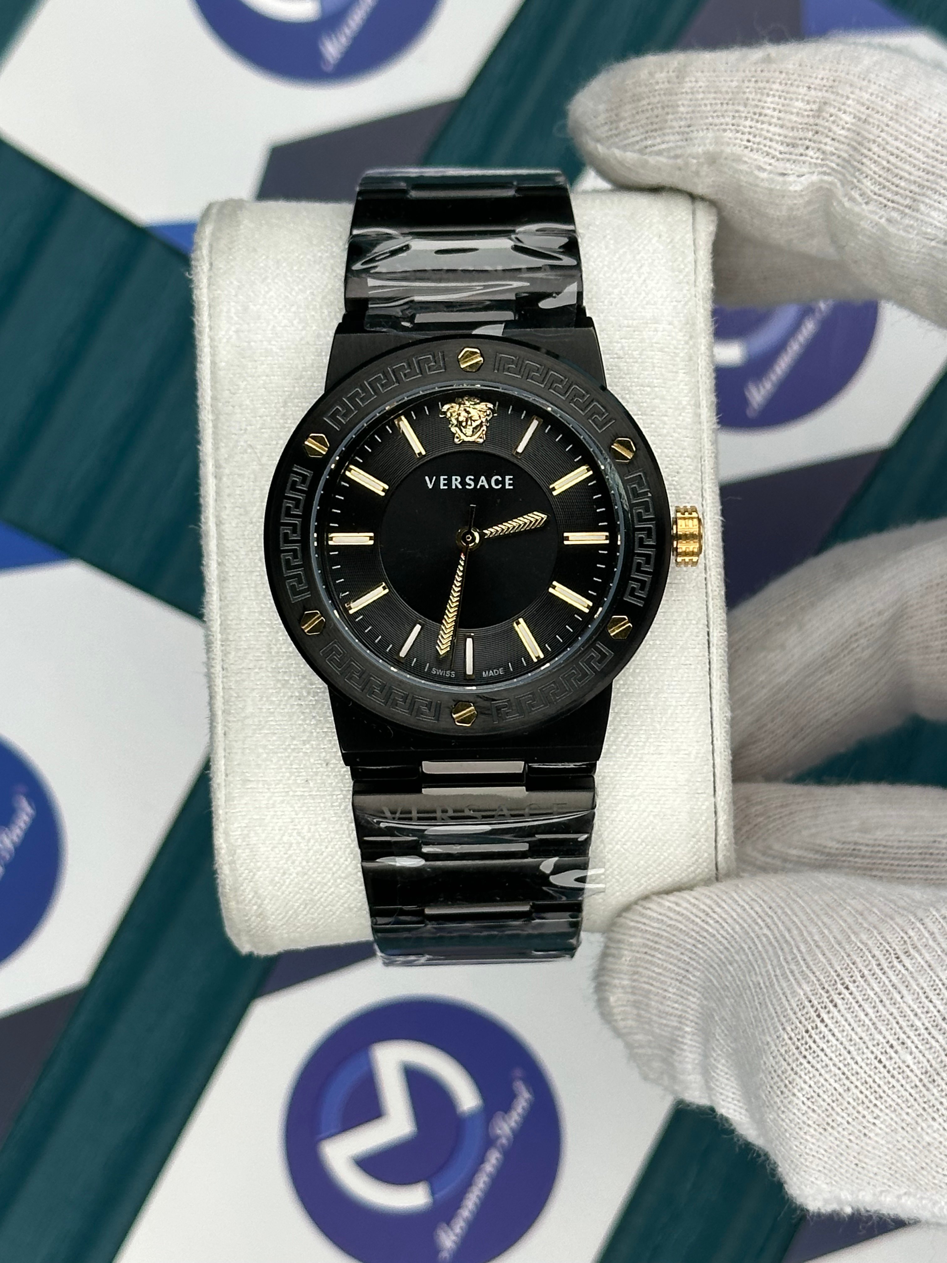 VERSACE 36 BLACK LADY