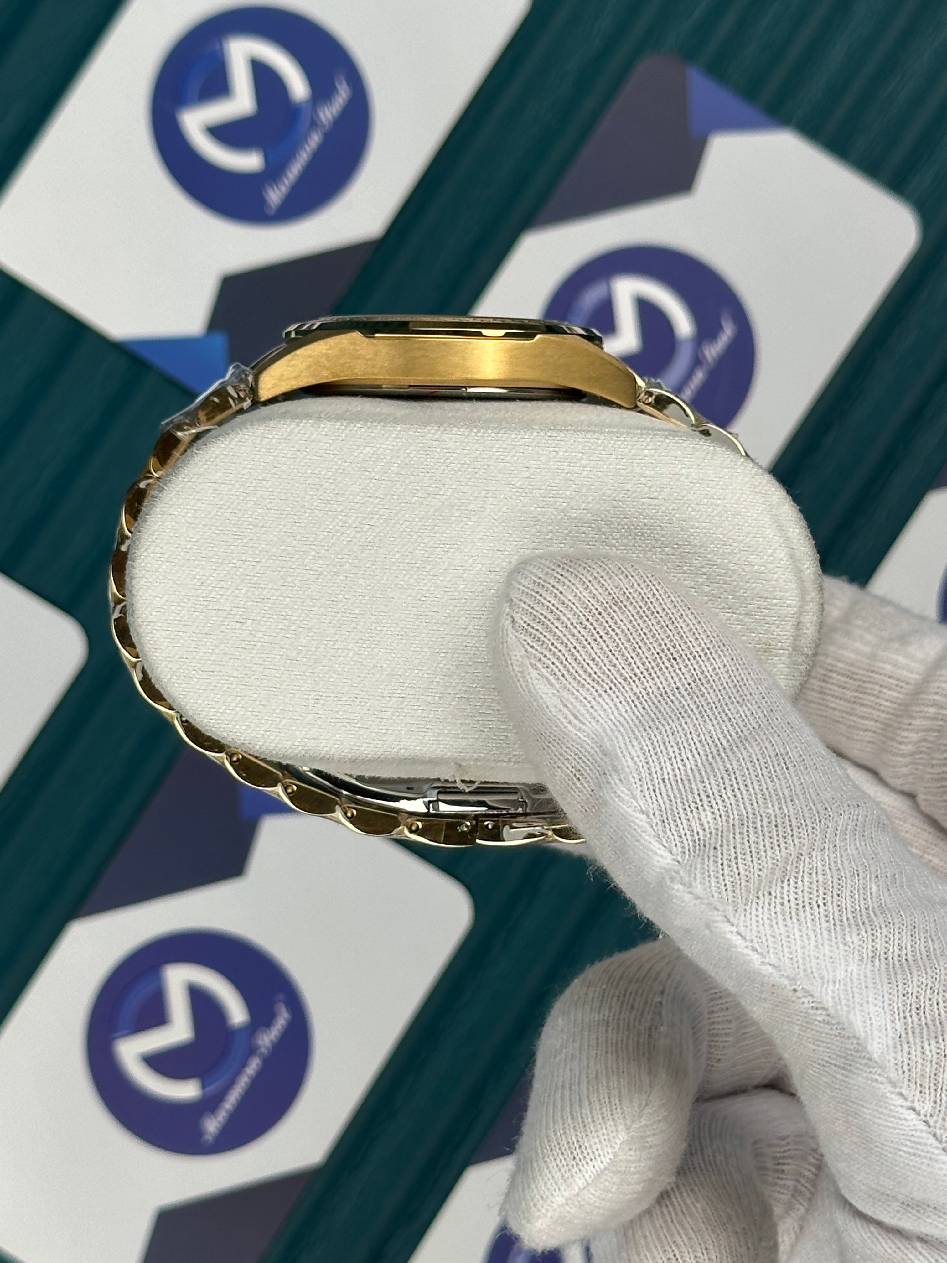 VERSACE 36 BLUE DIAL GOLD JUBILE