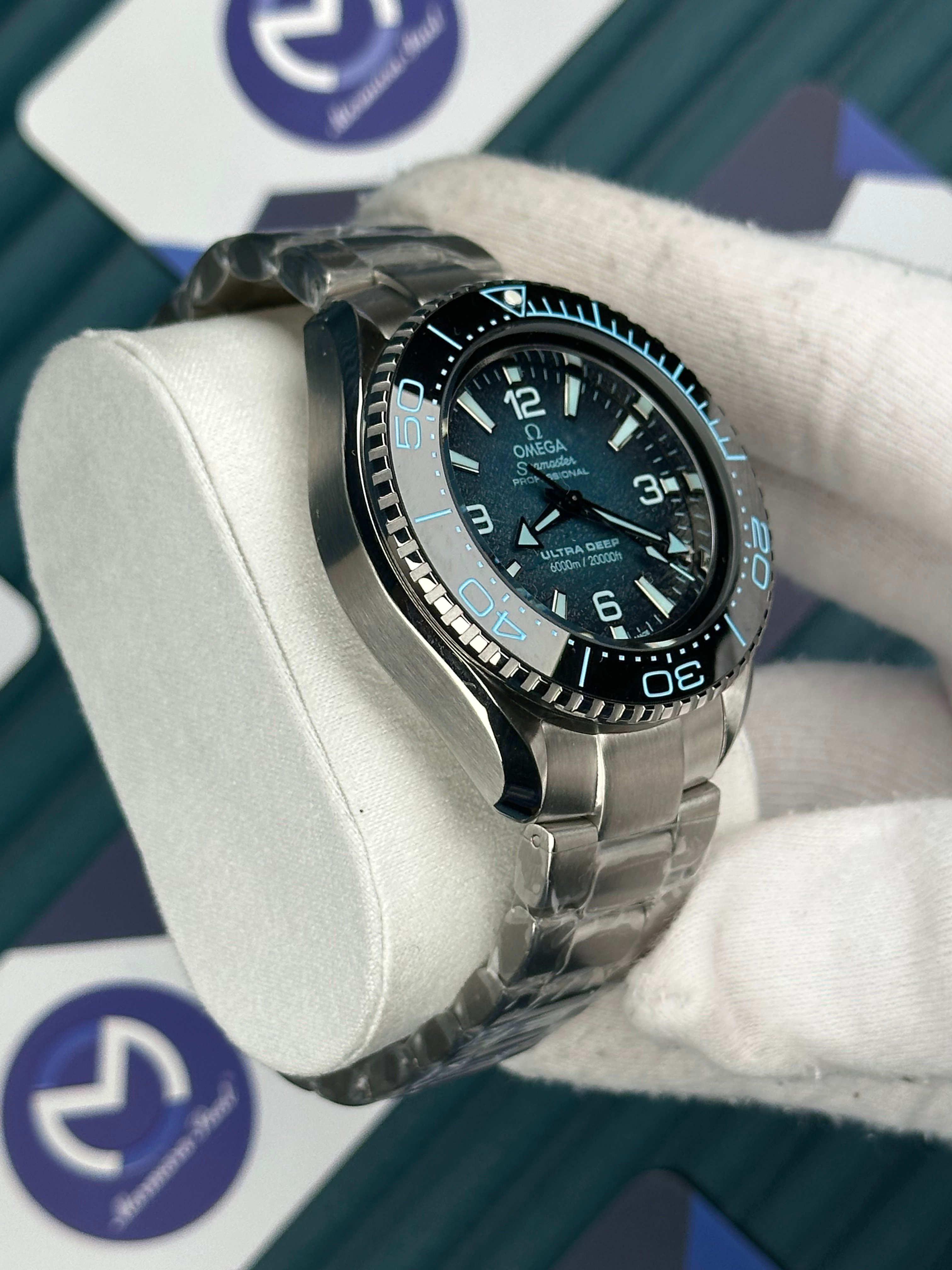 Omega Seamaster Planet Ocean Otomatik Diver Mavi