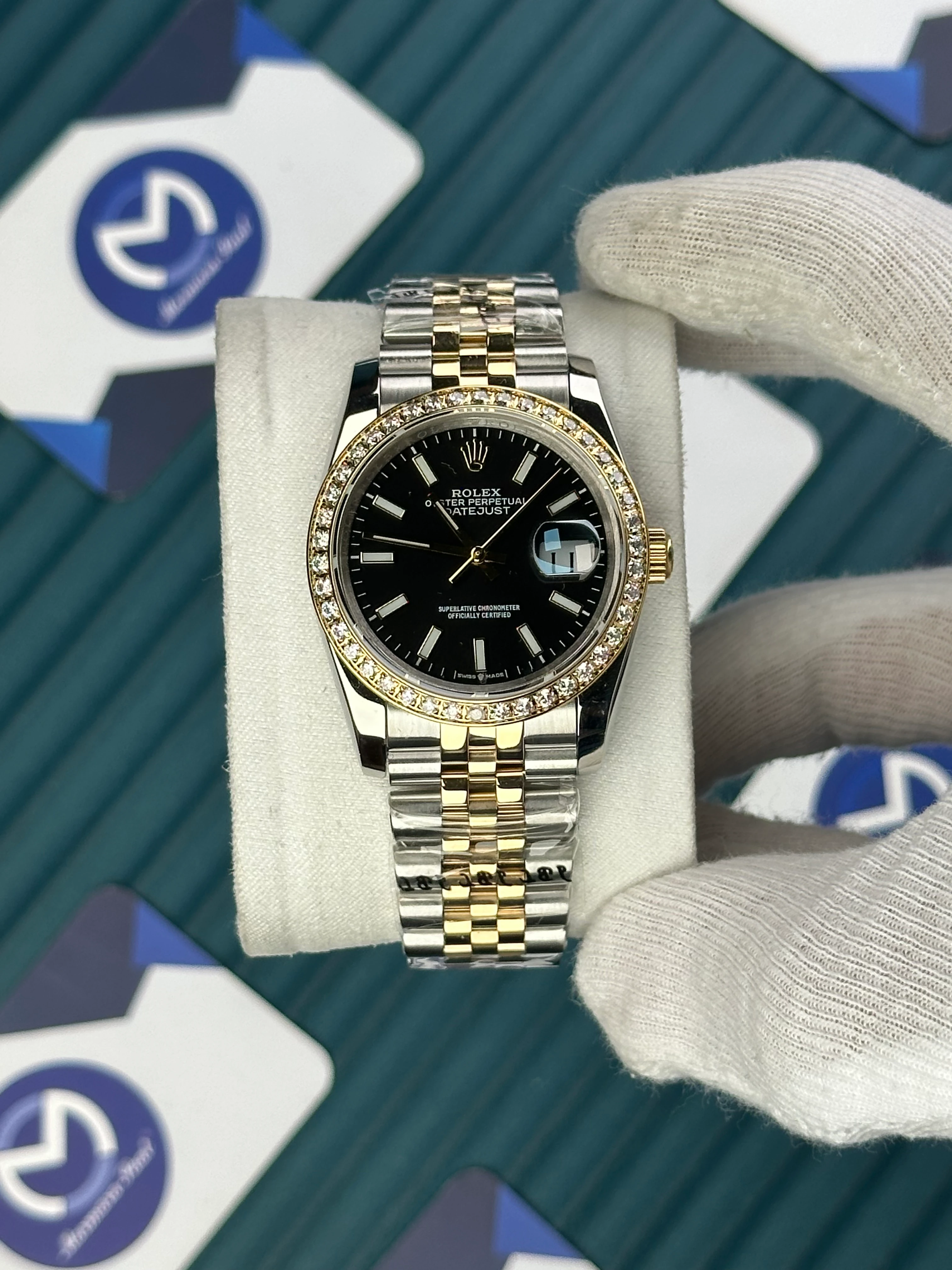 ROLEX 36 MM DATEJUST BLACK DIAL ROD INDEX DIAMOND BEZEL GOLD-SILVER JUBILE 