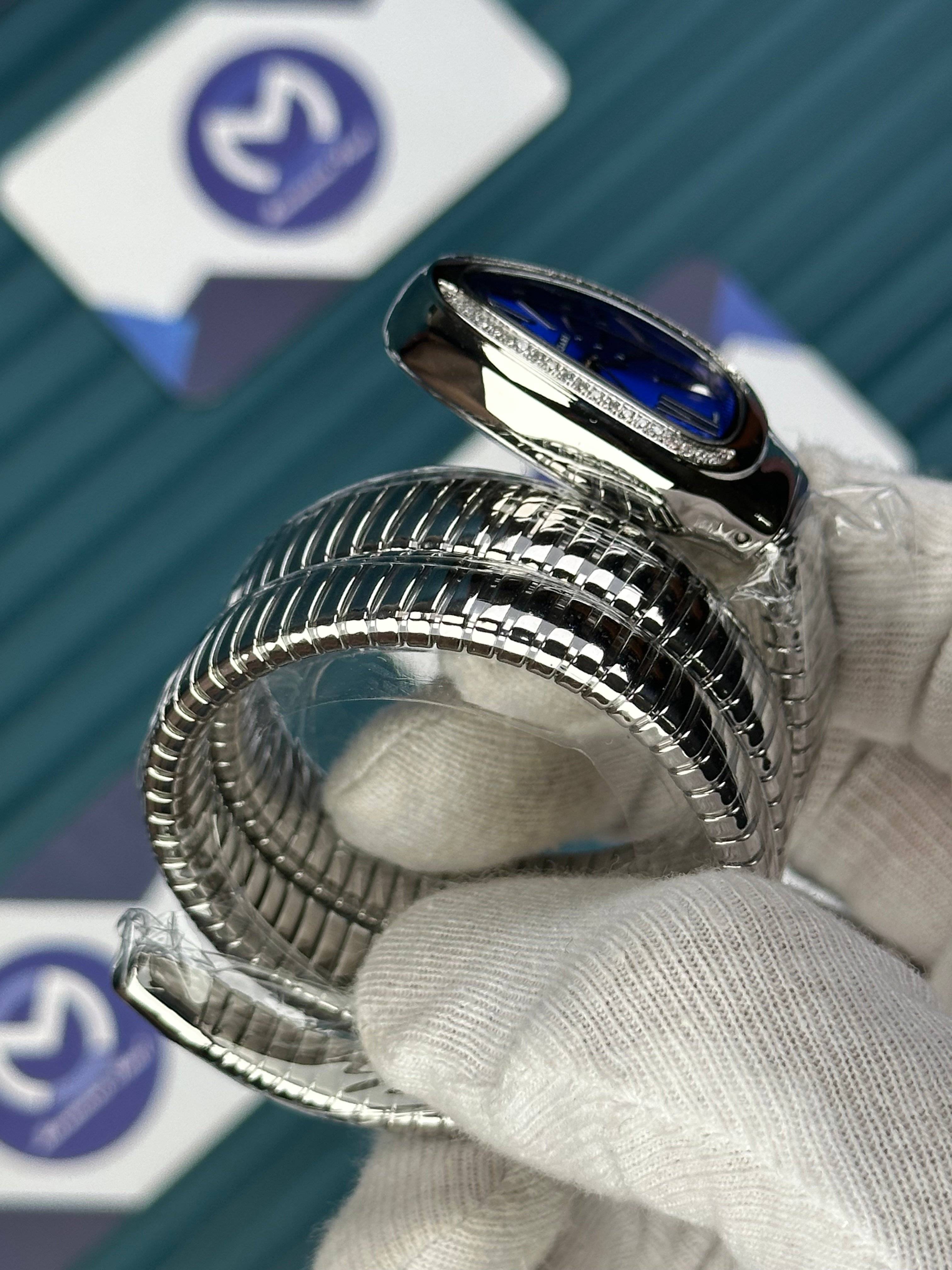 BVLGARI SERPENTI BLUE DIAL DIAMOND BEZEL SILVER LONG TUBOGAS