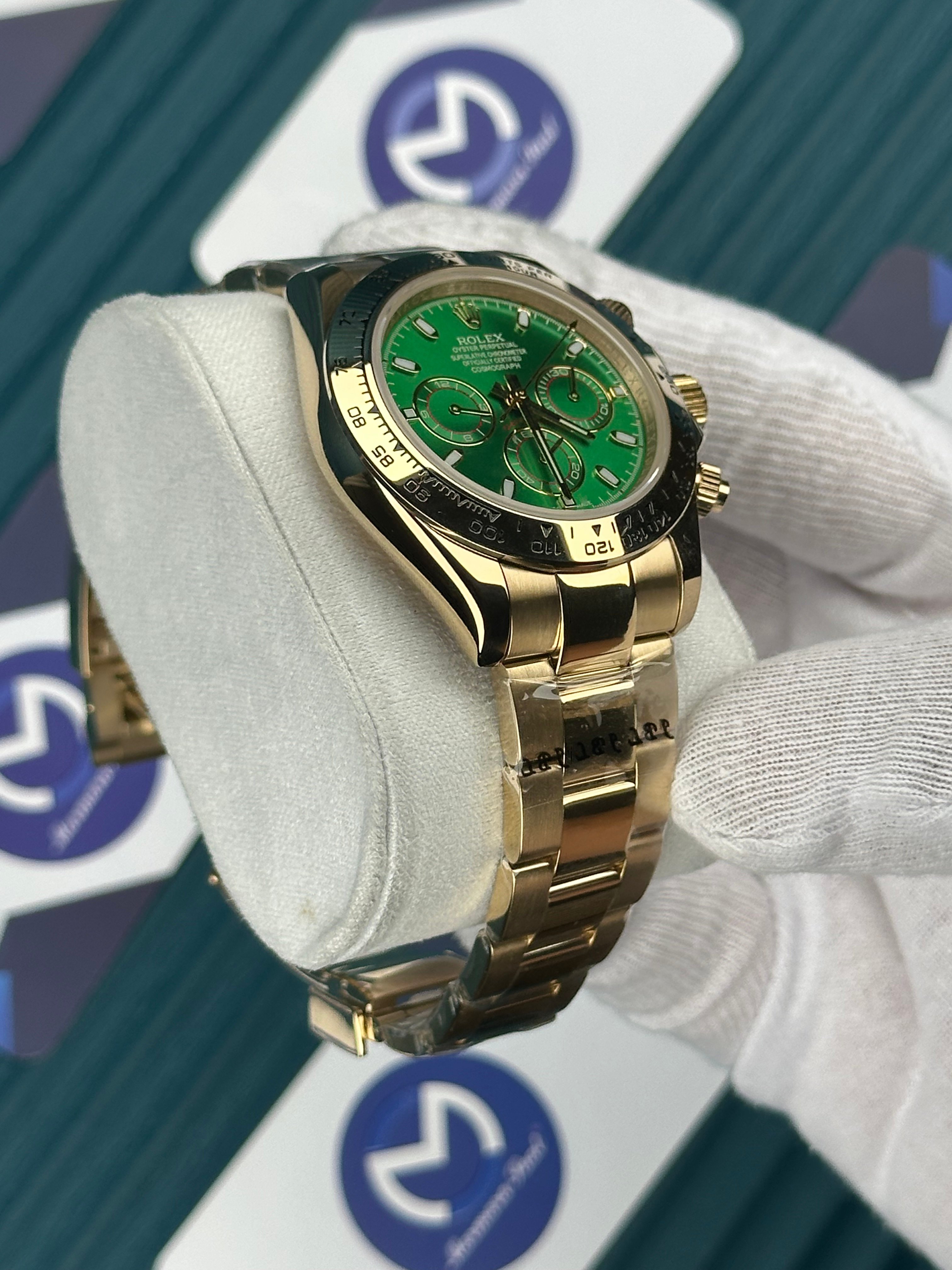 ROLEX DAYTONA GREEN DIAL GOLD OYSTER