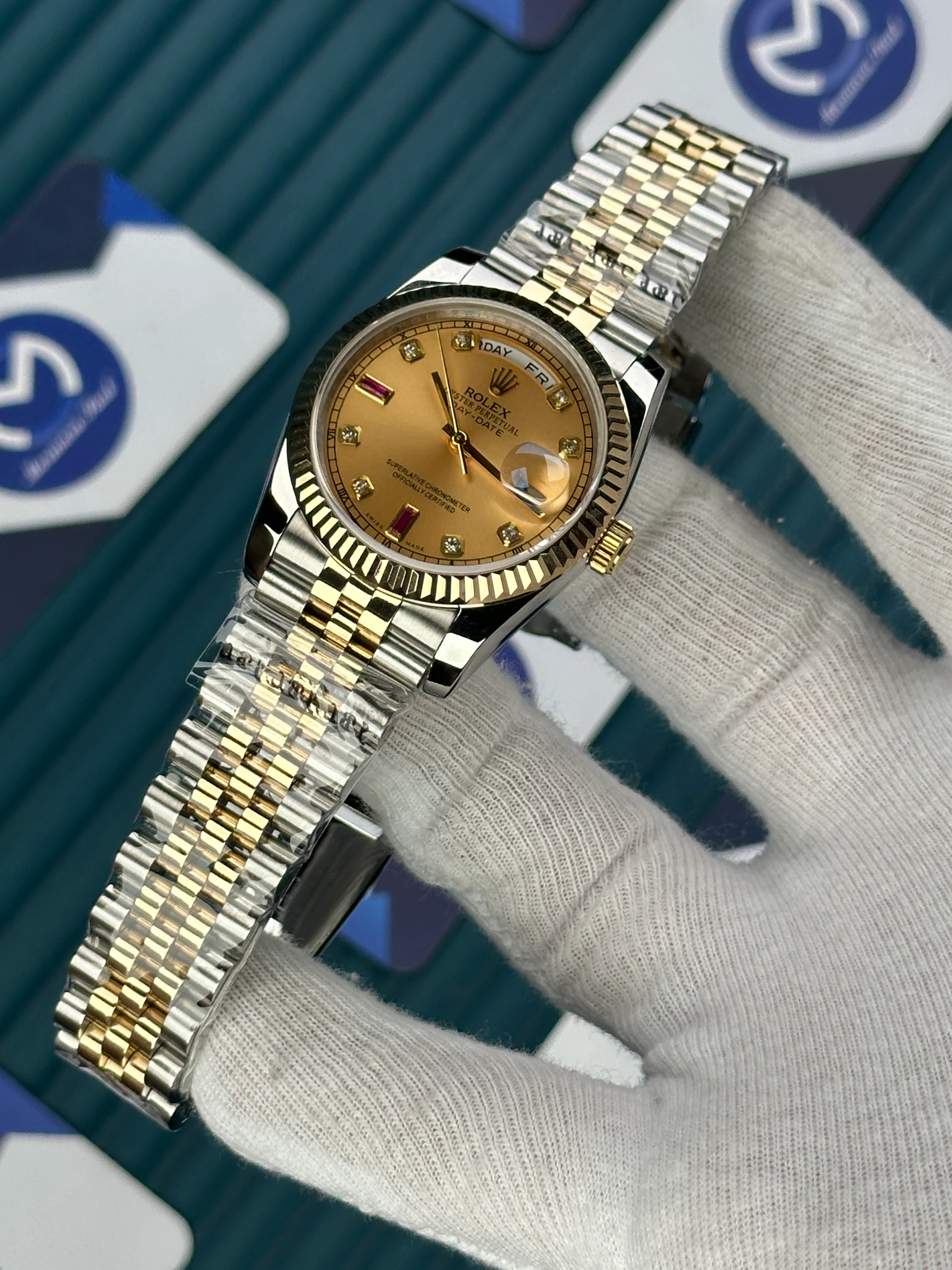 ROLEX 36 MM DAY-DATE GOLD DIAL DIAMON DINDEX GOLD-SILVER JUBILE 