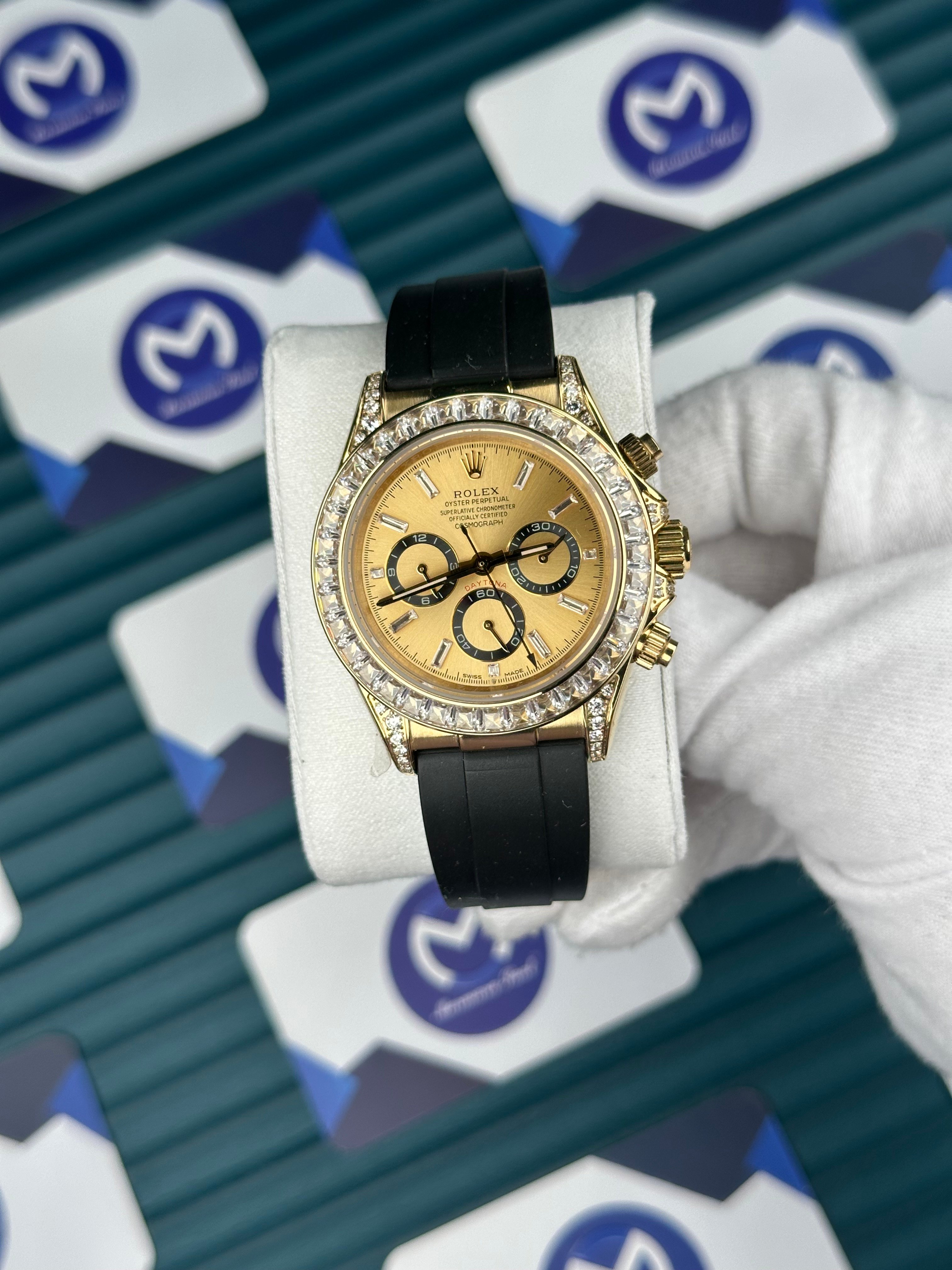 Rolex Daytona Gold Kadran Pırlanta Taşlı Bezel Oysterflex