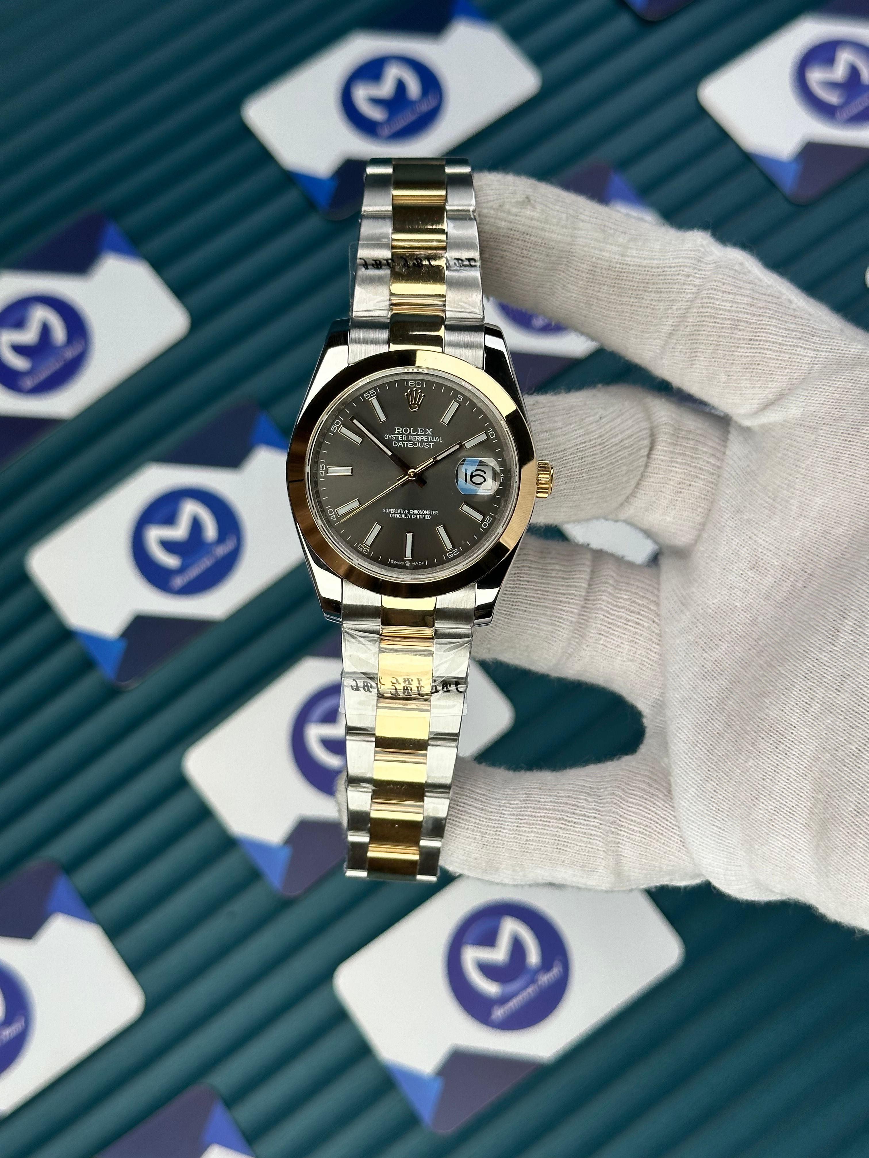 ROLEX DATEJUST GREY DIAL OVAL BEZEL GOLD-SILVER OYSTER
