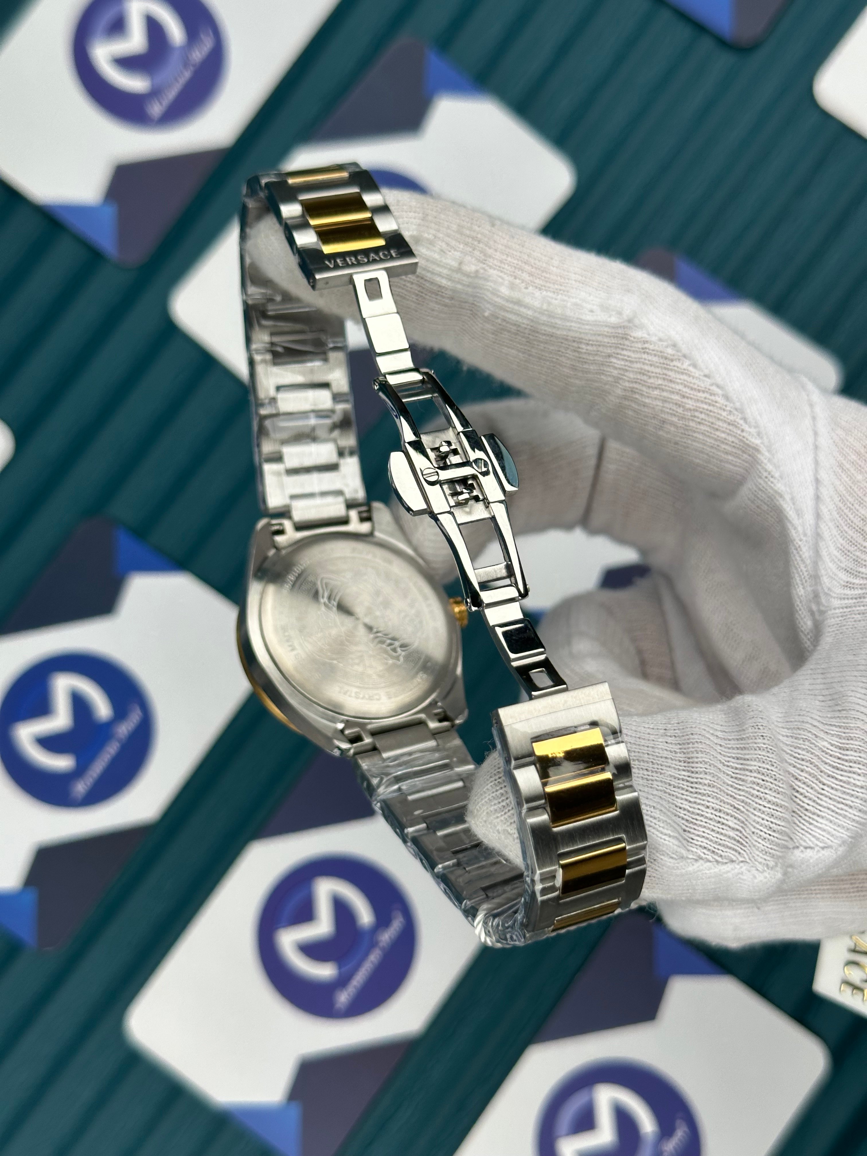 VERSACE 36 GOLD DESENLİ KADRAN GOLD-SILVER KORDON