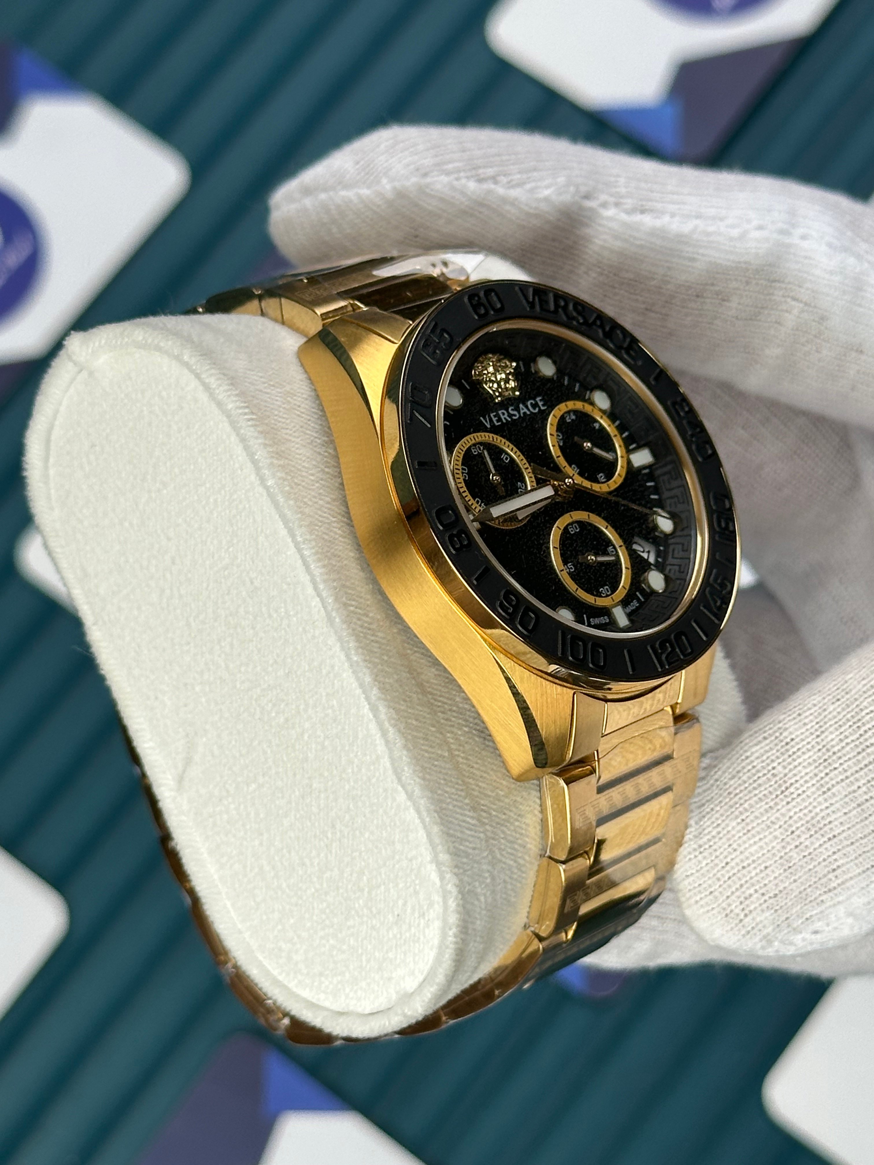 VERSACE BLACK DIAL CHRONOMOMETER NEW SEASON GOLD 