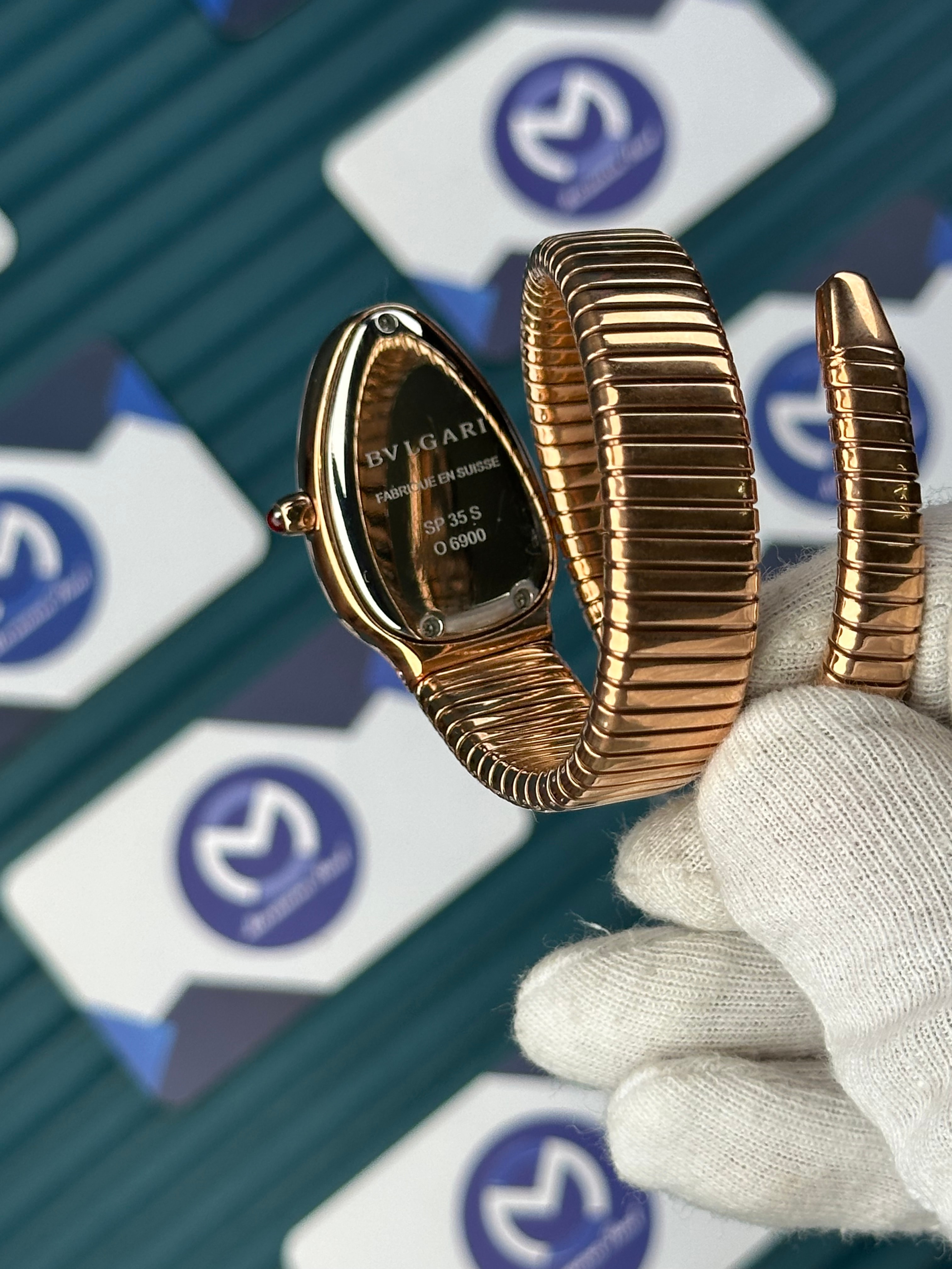 BVLAGRI SERPENTI BLACK DIAL DIAMOND BEZEL ROSE SHORT TUBOGAS