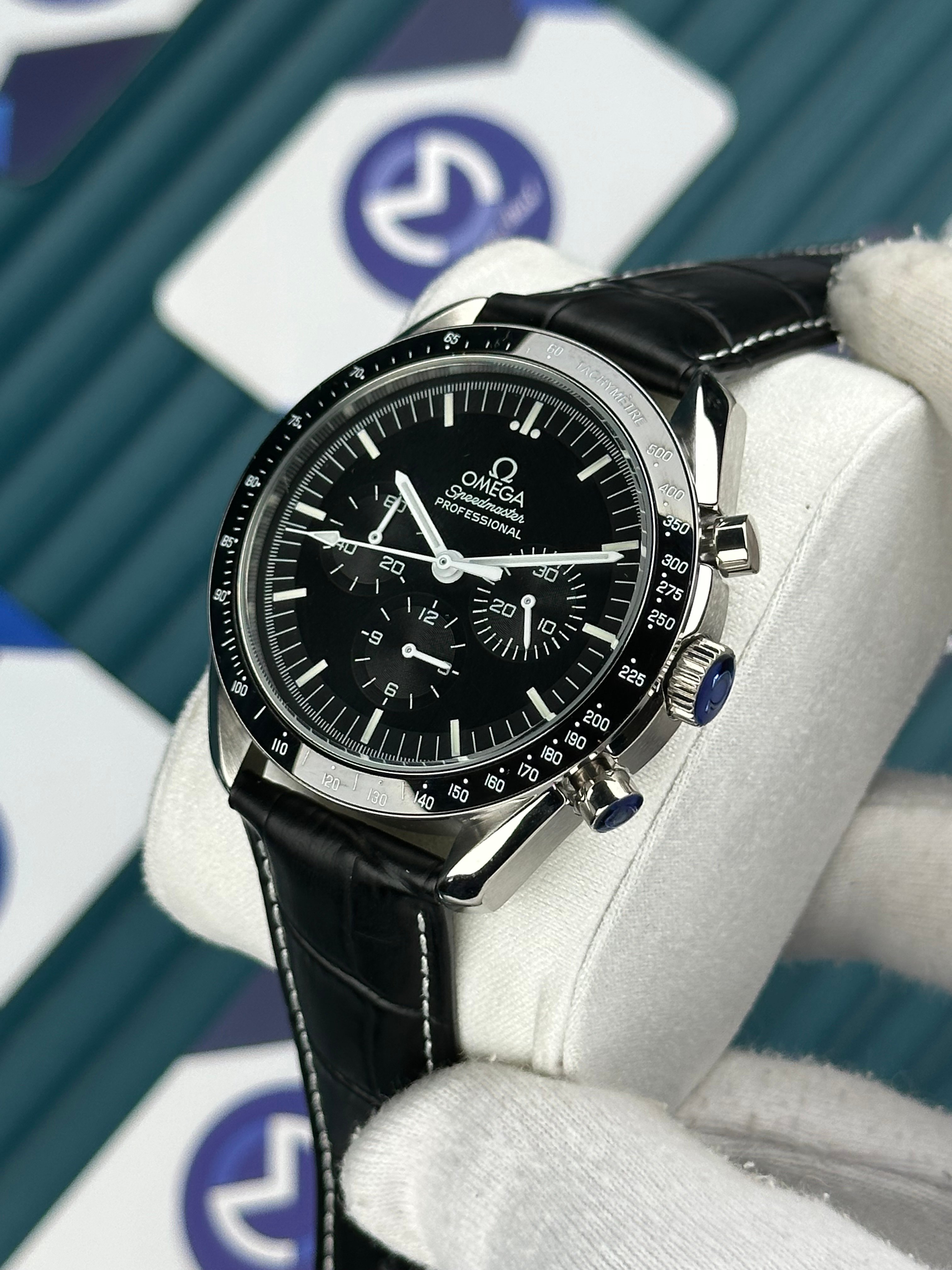 Omega Speedmaster Racing Silver 