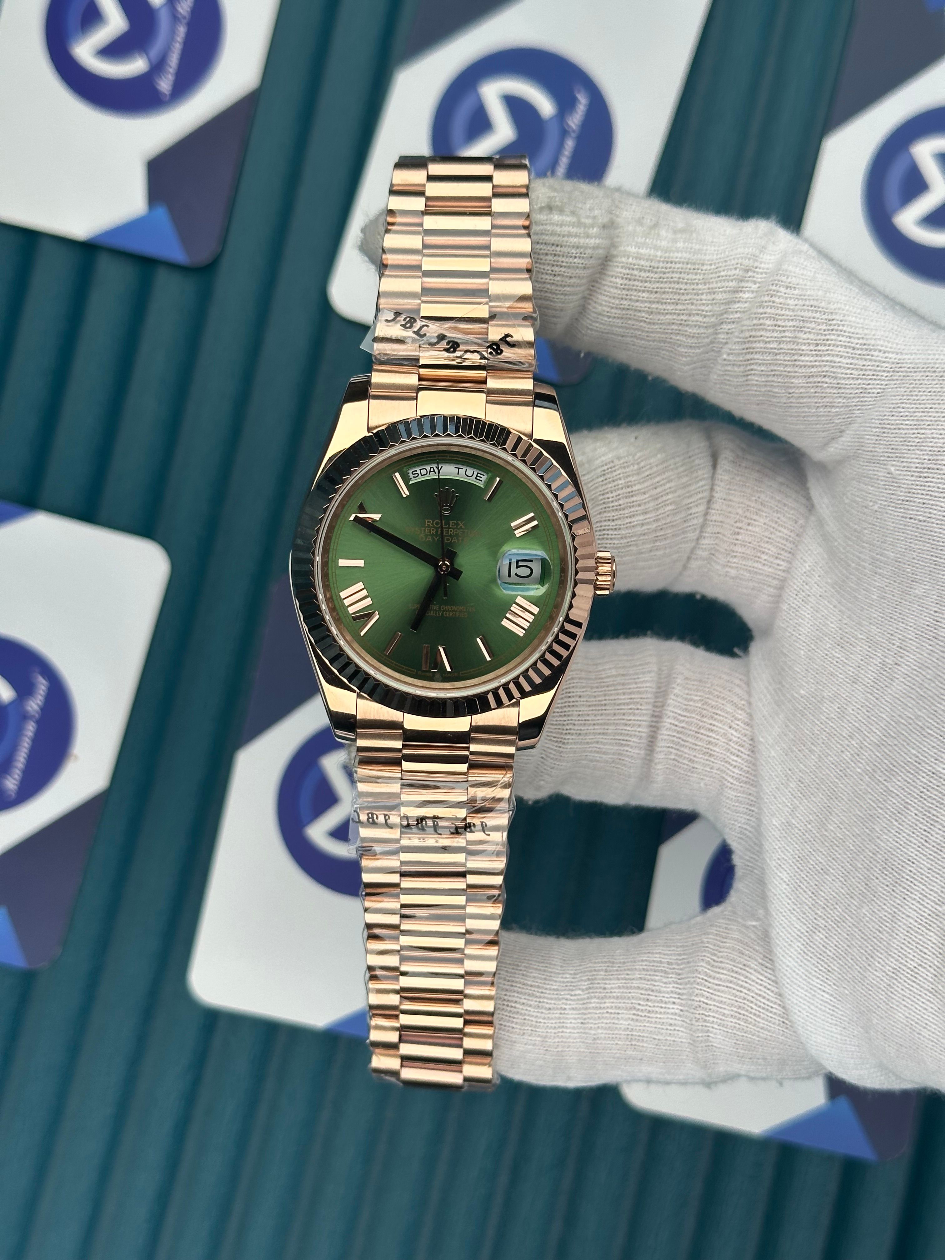 ROLEX DAY-DATE GREEN DIAL ROMA INDEX ROSE PRESIDENT