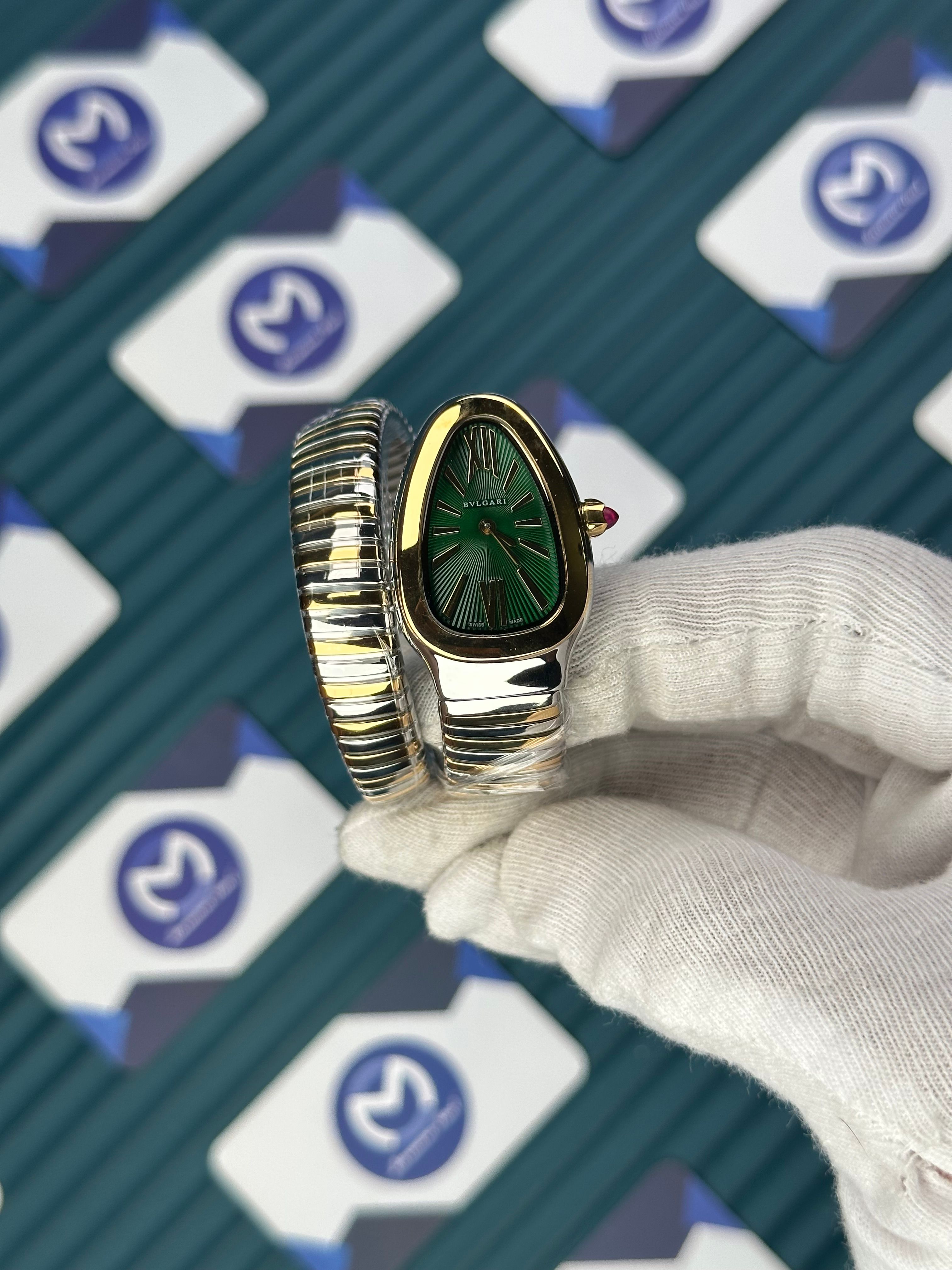 BVLGARI SERPENTI GREEN DIAL GOLD-SILVER SHORT TUBOGAS