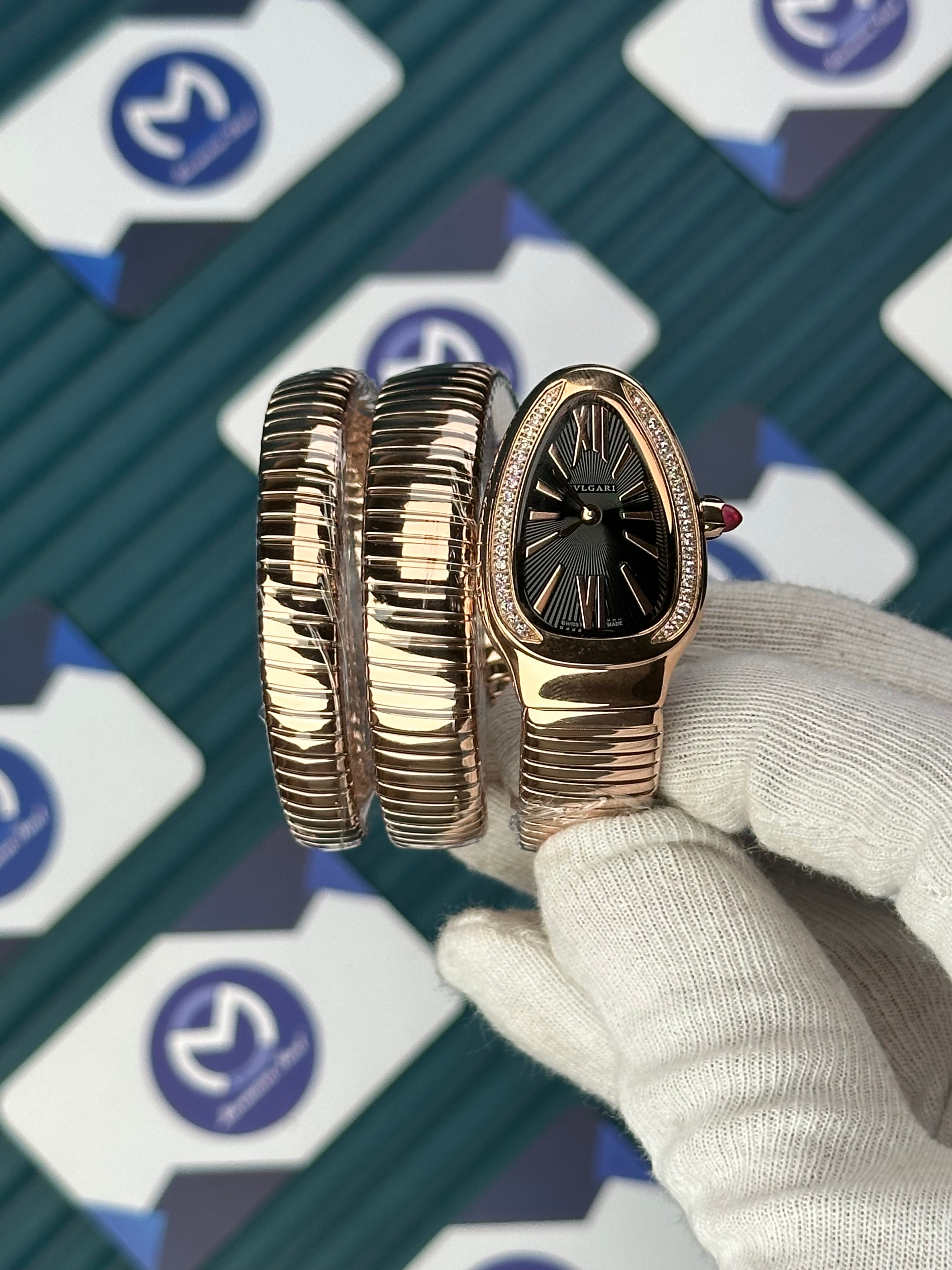 BVLGARI SERPENTI BLACK DIAL DIAMOND BEZEL ROSE LONG TUBOGAS 