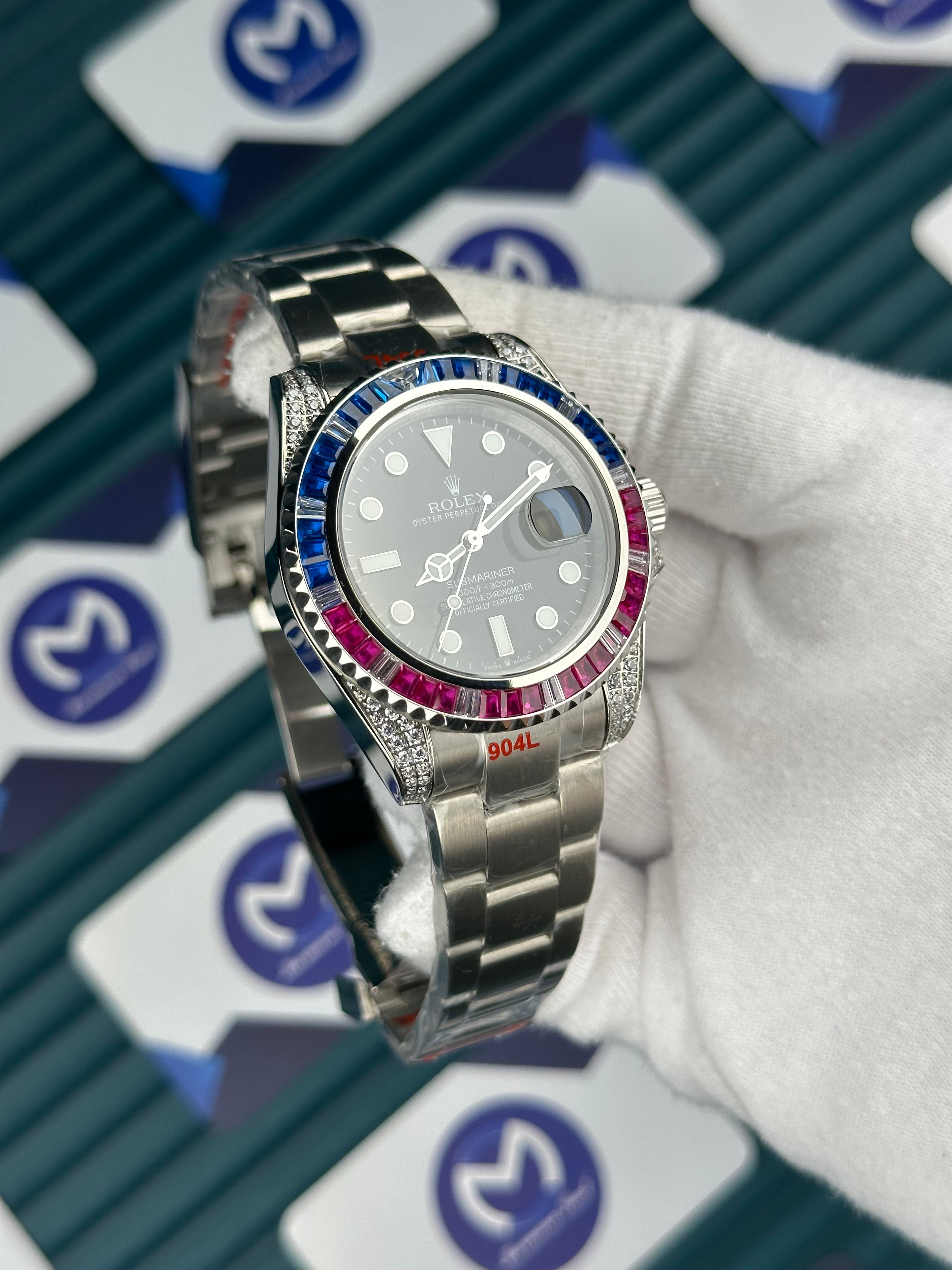 Rolex Submariner Mor Mavi Taşlı Bezel Siyah Kadran