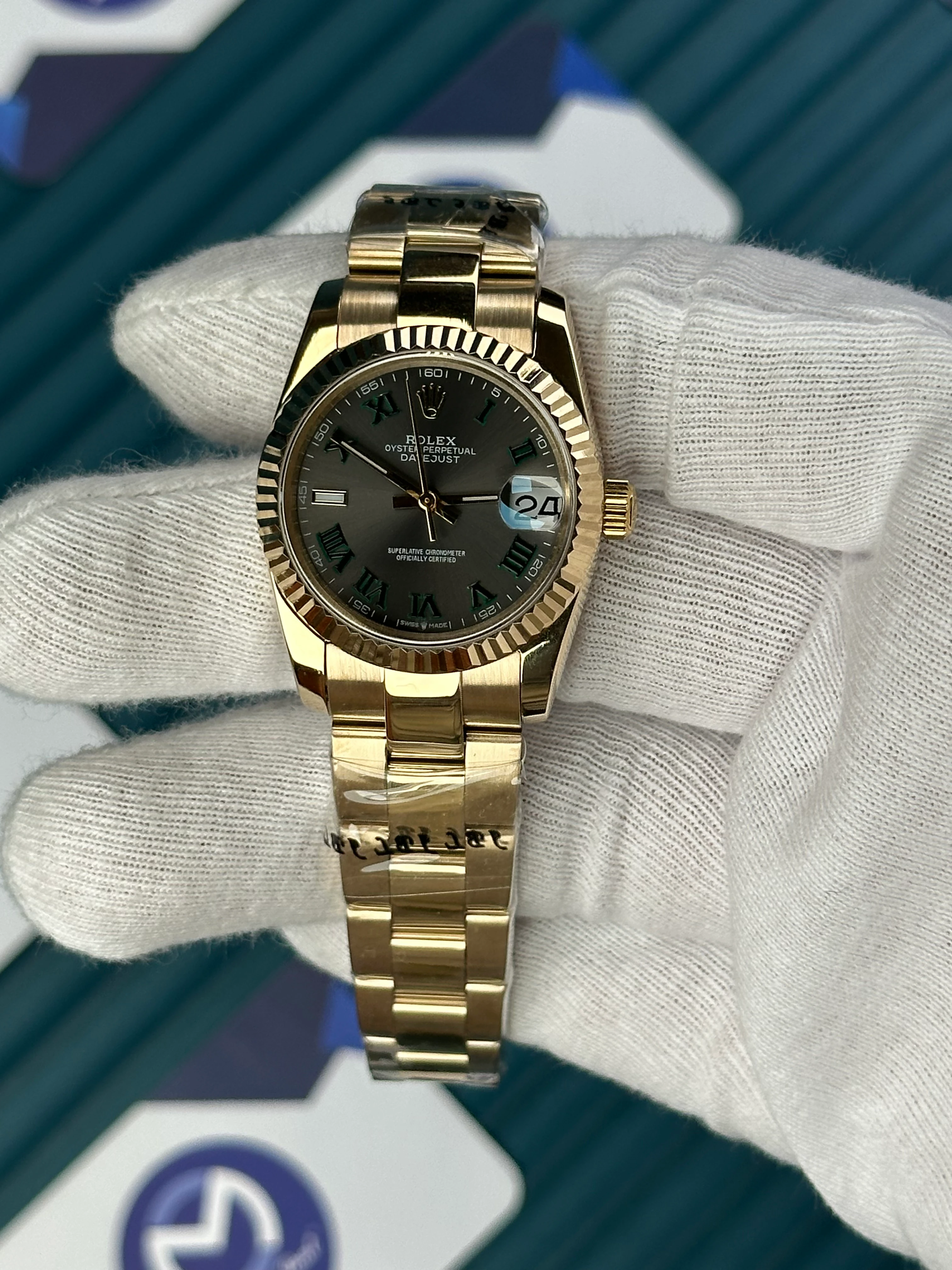ROLEX 31 MM DATEJUST WIMBLEDON GOLD OYSTER 