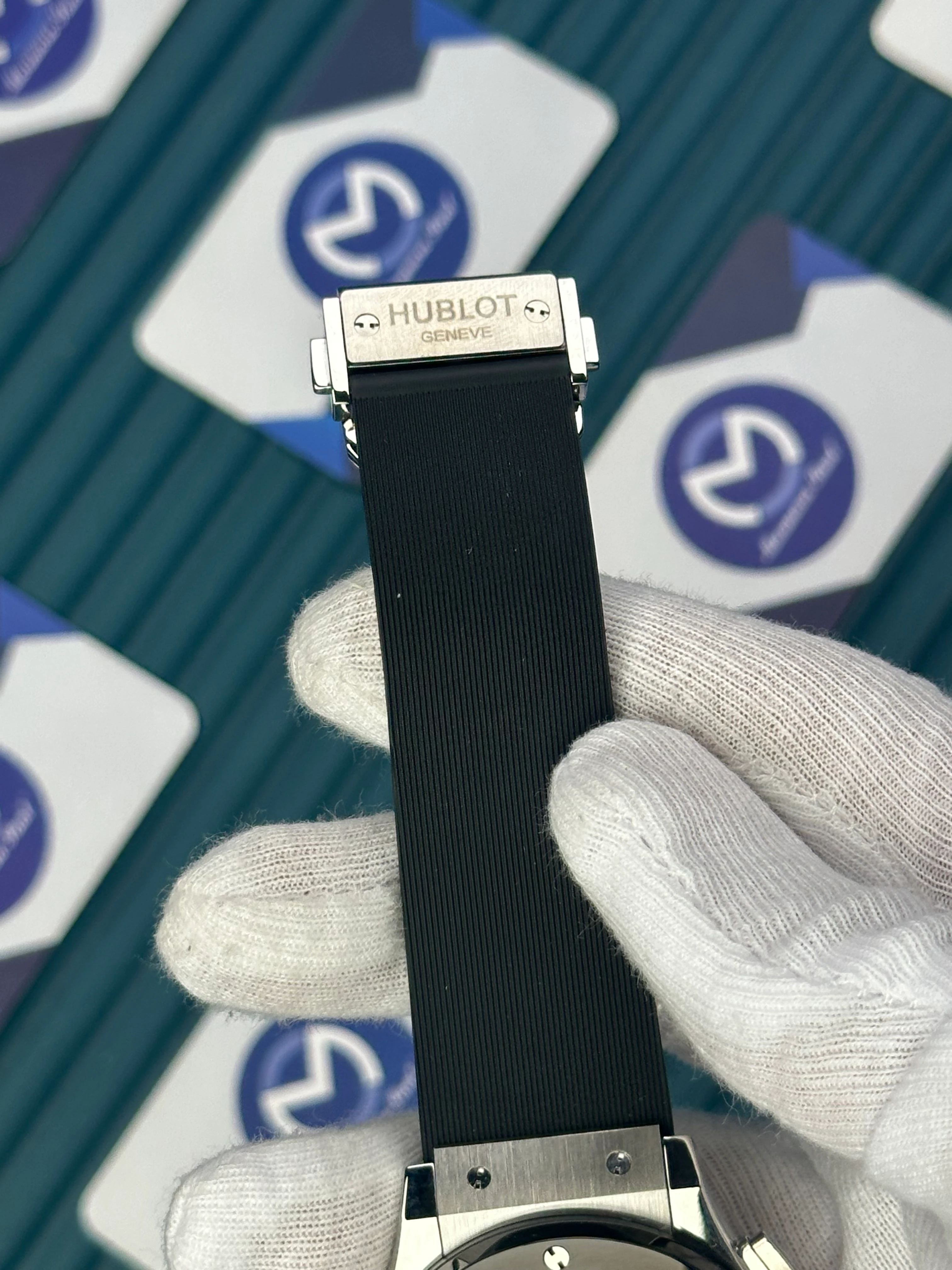 HUBLOT AUTOMATIC CHRONOGRAP SKELETON BLACK BEZEL SILVER CASE BLACK RUBBER CORD 