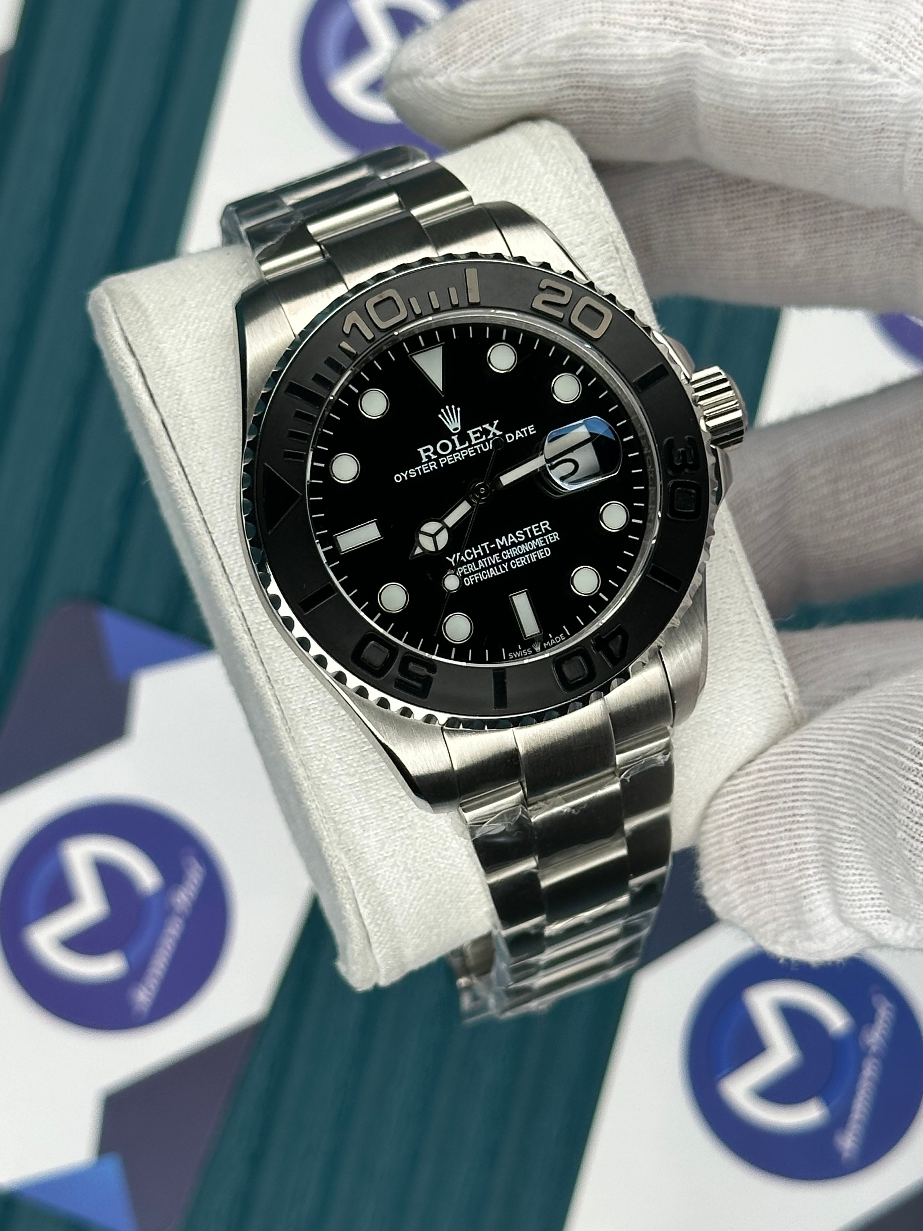 ROLEX YACHT-MASTER 44 MM BLACK DIAL AND BEZEL OYSTER SILVER