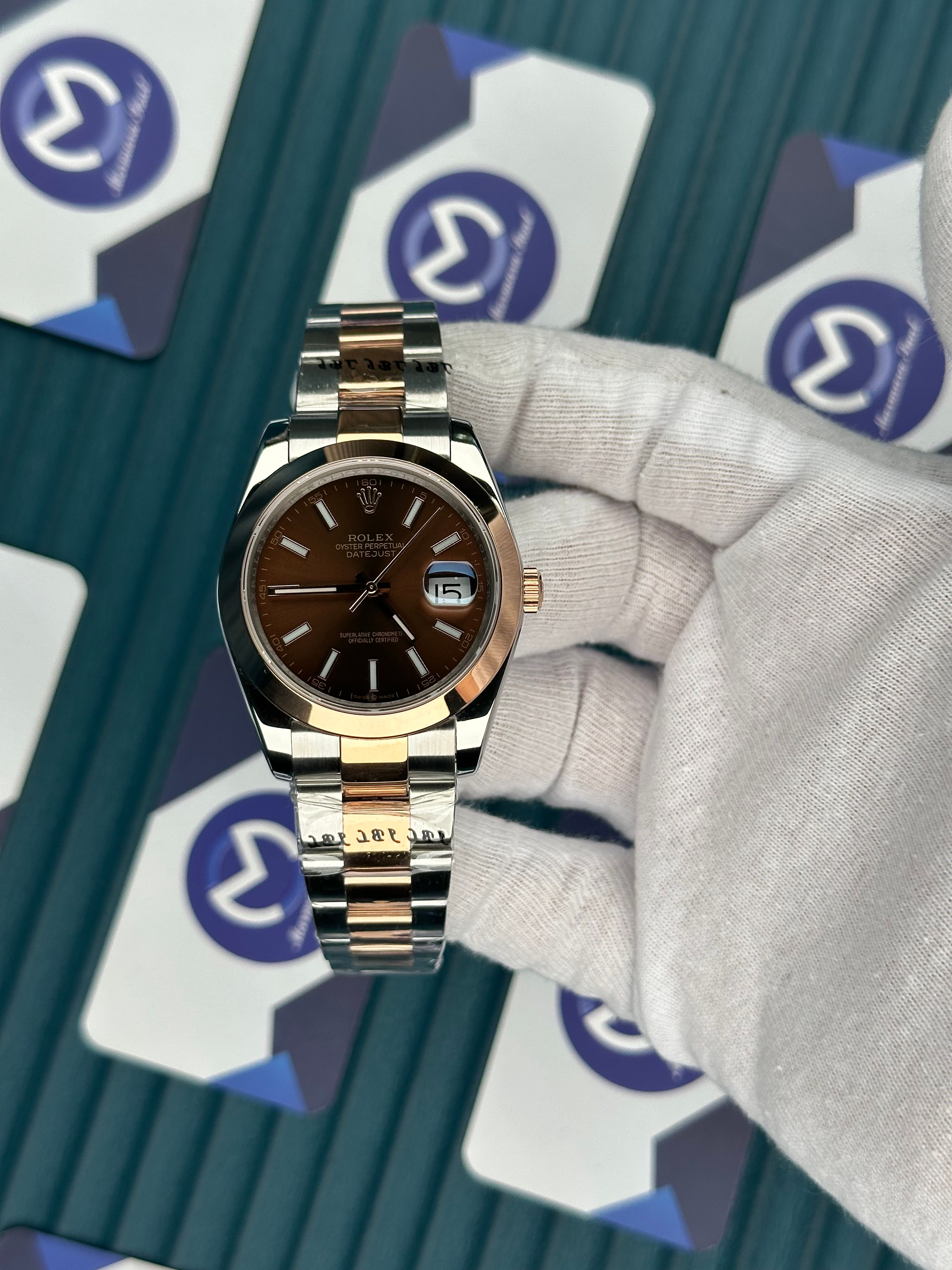 ROLEX DATEJUST CHOCOLATE OVAL BEZEL ROSESILVER OYSTER