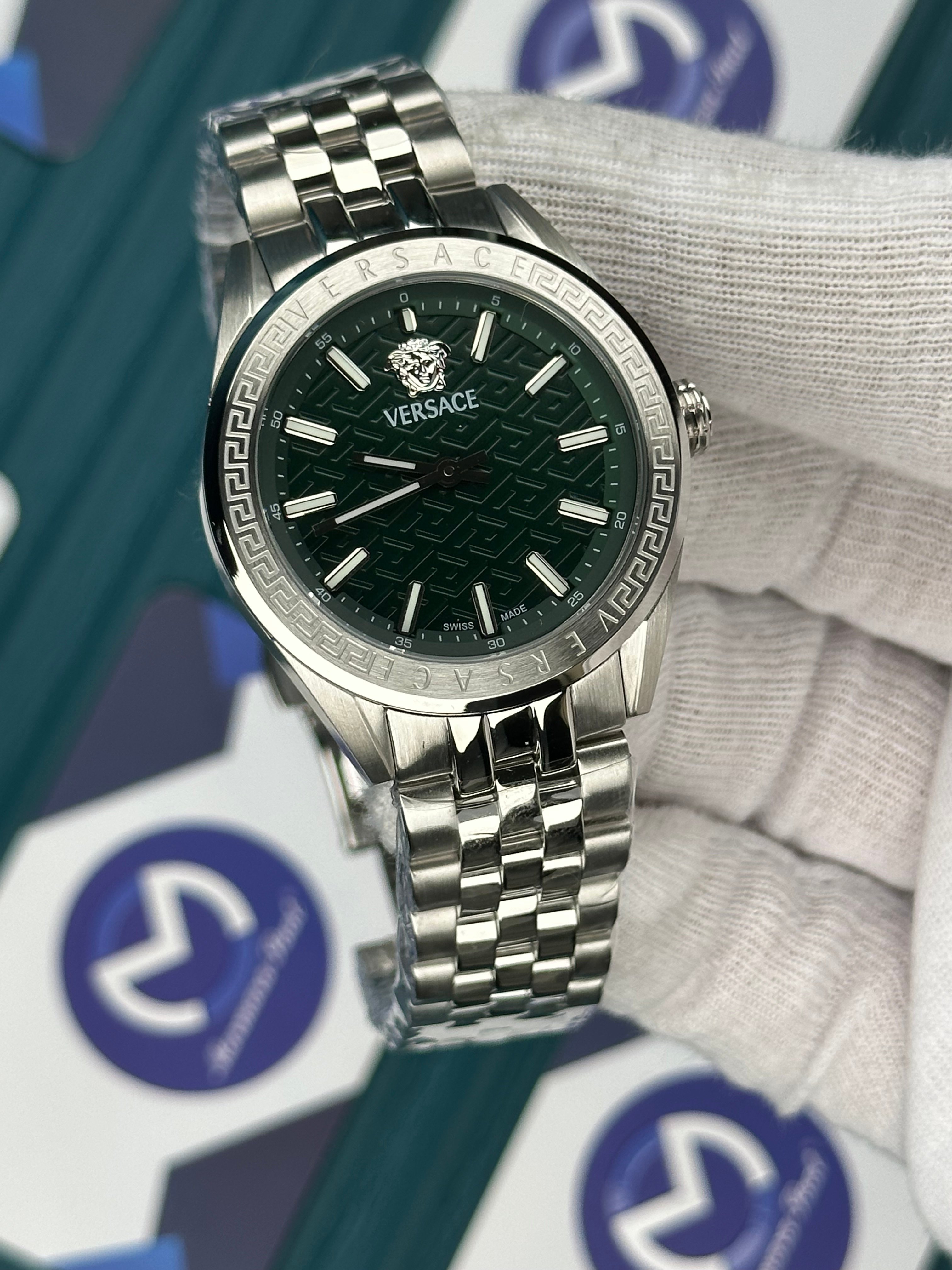 VERSACE 36 GREEN DIAL SILVER JUBILE