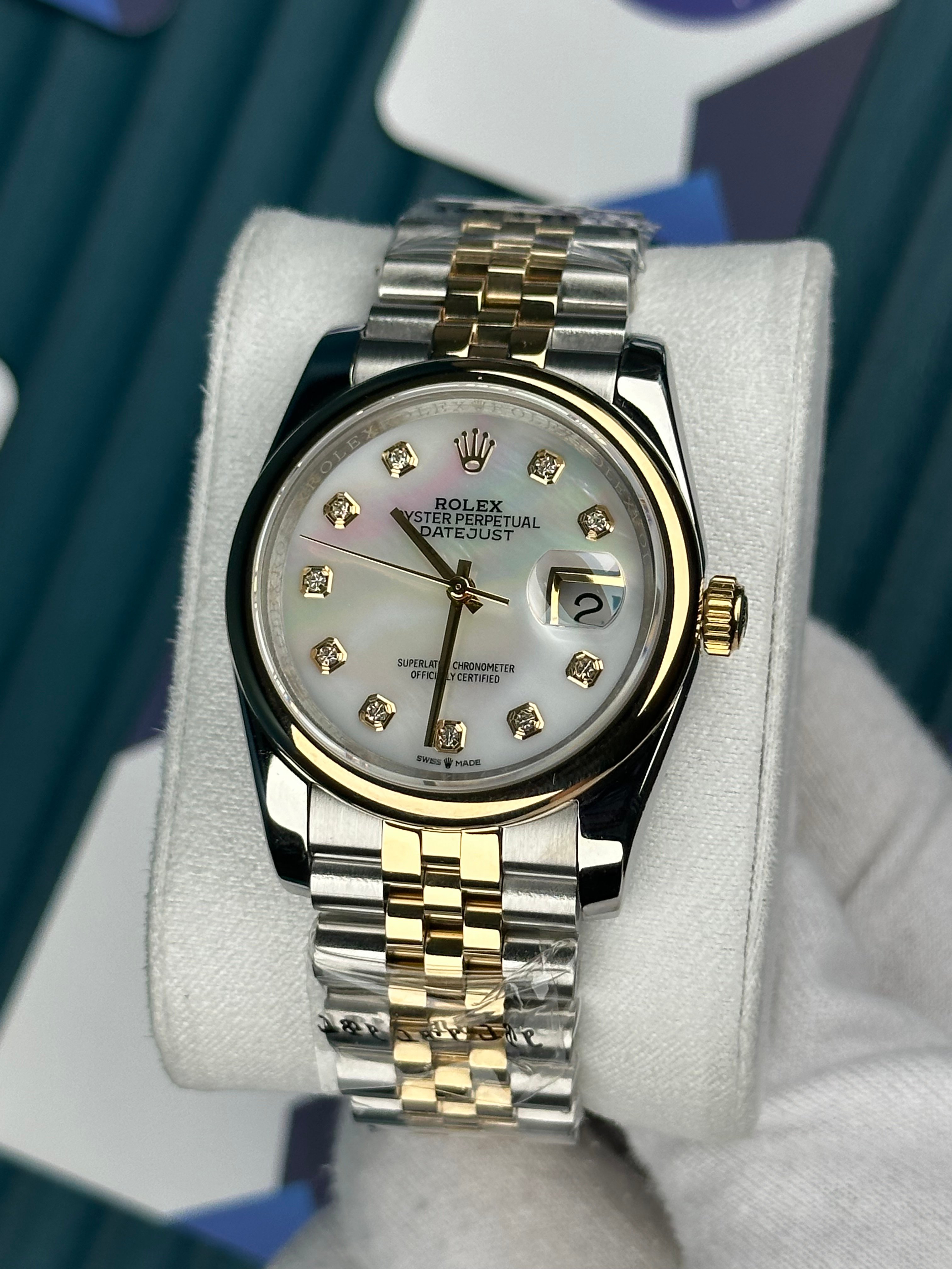 ROLEX 36 BEYAZ SEDEF DÜZ BEZEL PIRLANTA INDEX GOLD-SILVER JUBILEE