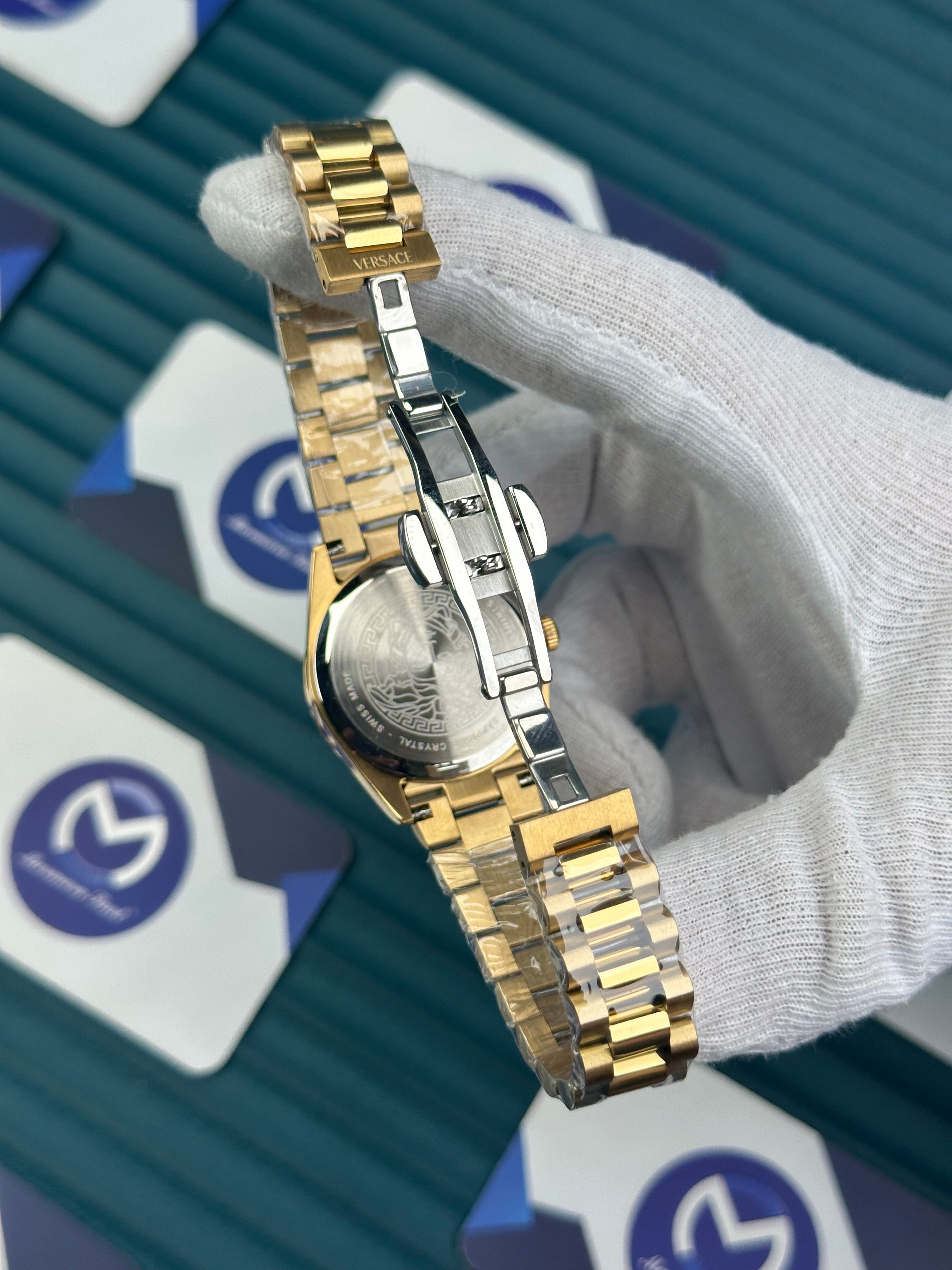 VERSACE 32 MM WHITE DIAL MILLENYIUM GENT GOLD