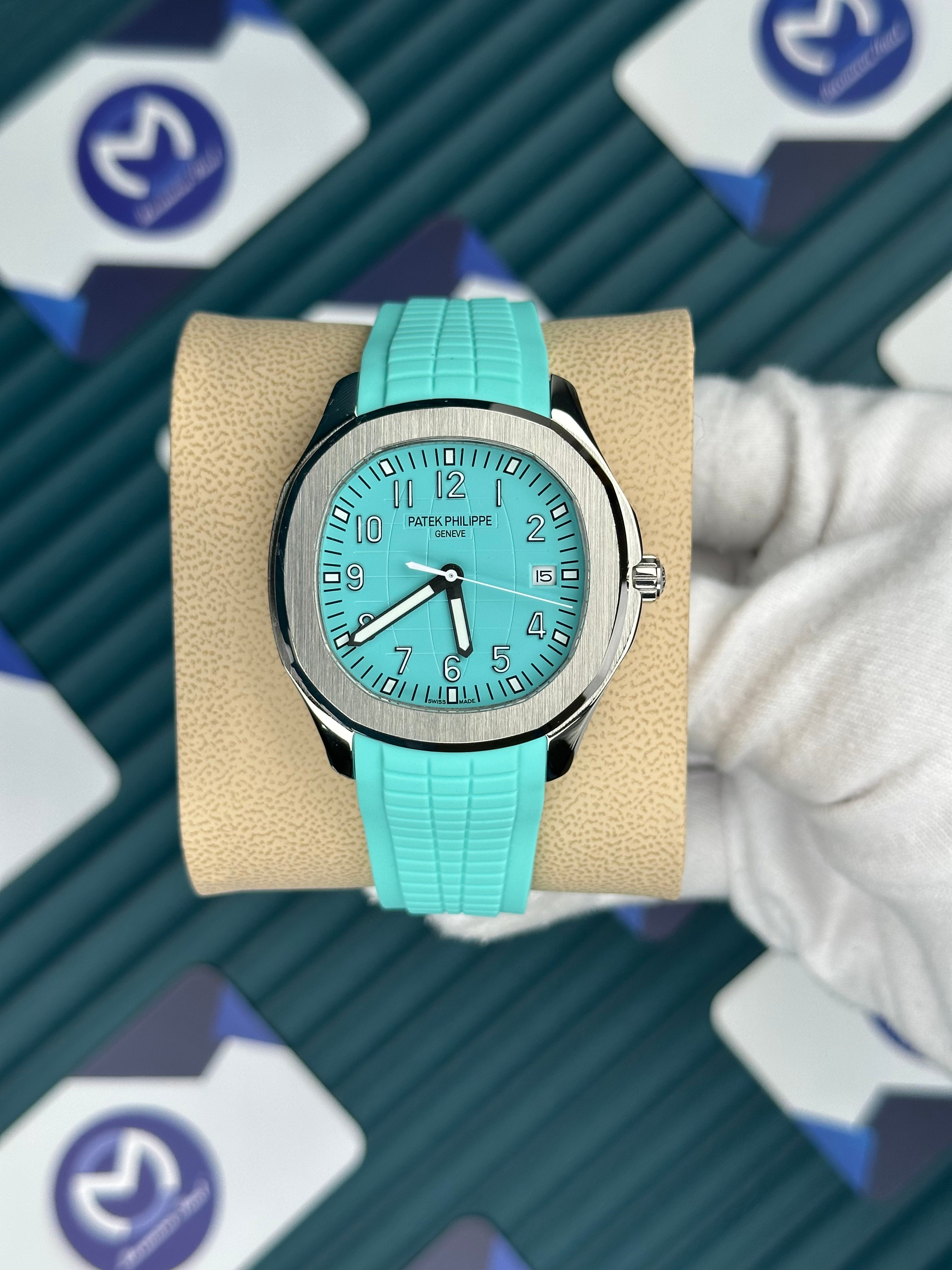 Patek Philippe Turkuaz Kauçuk Kordon Gümüş Kasa