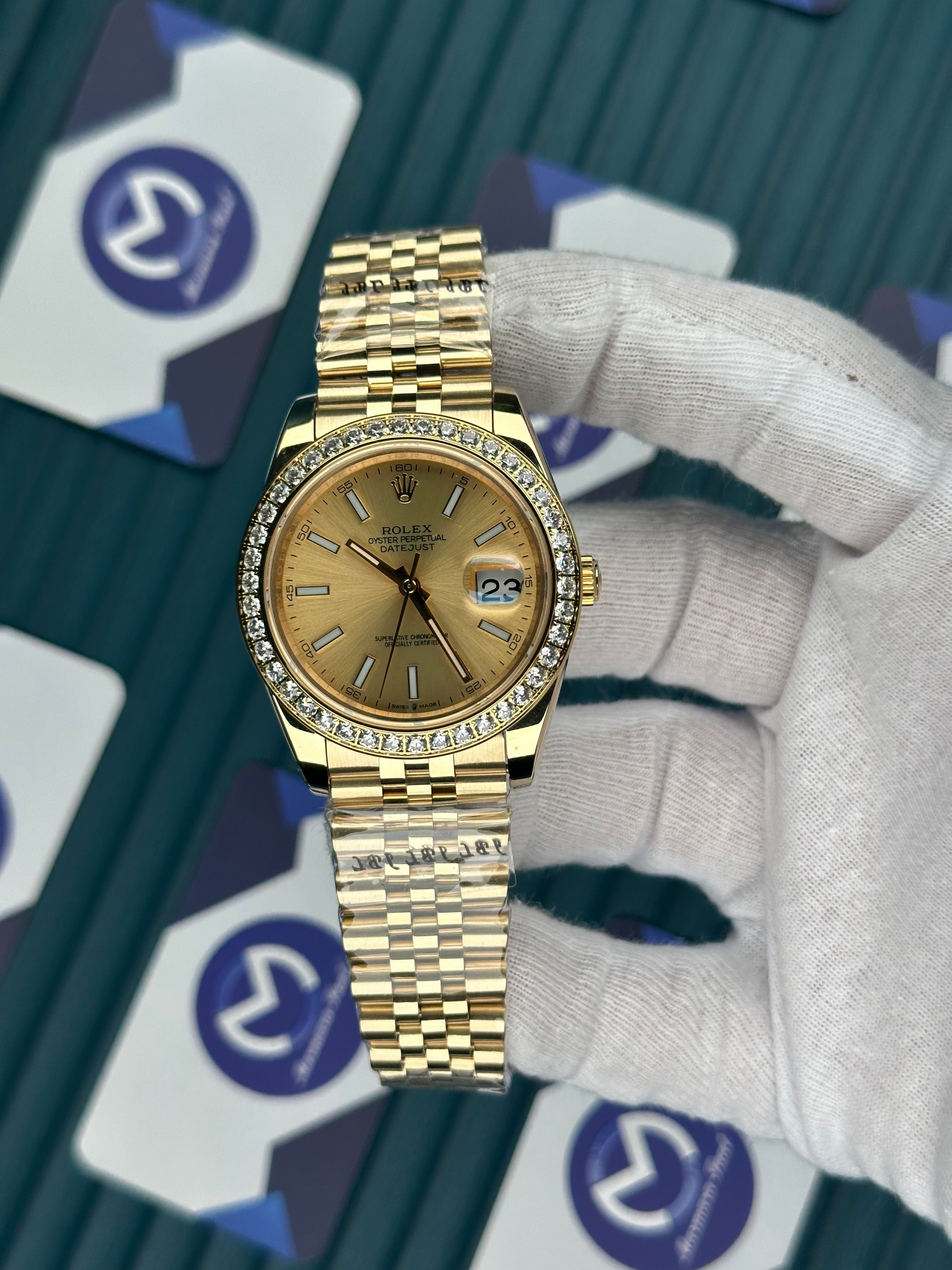ROLEX DATEJUST DIAMOND BEZEL GOLD DIAL GOLD JUBILE
