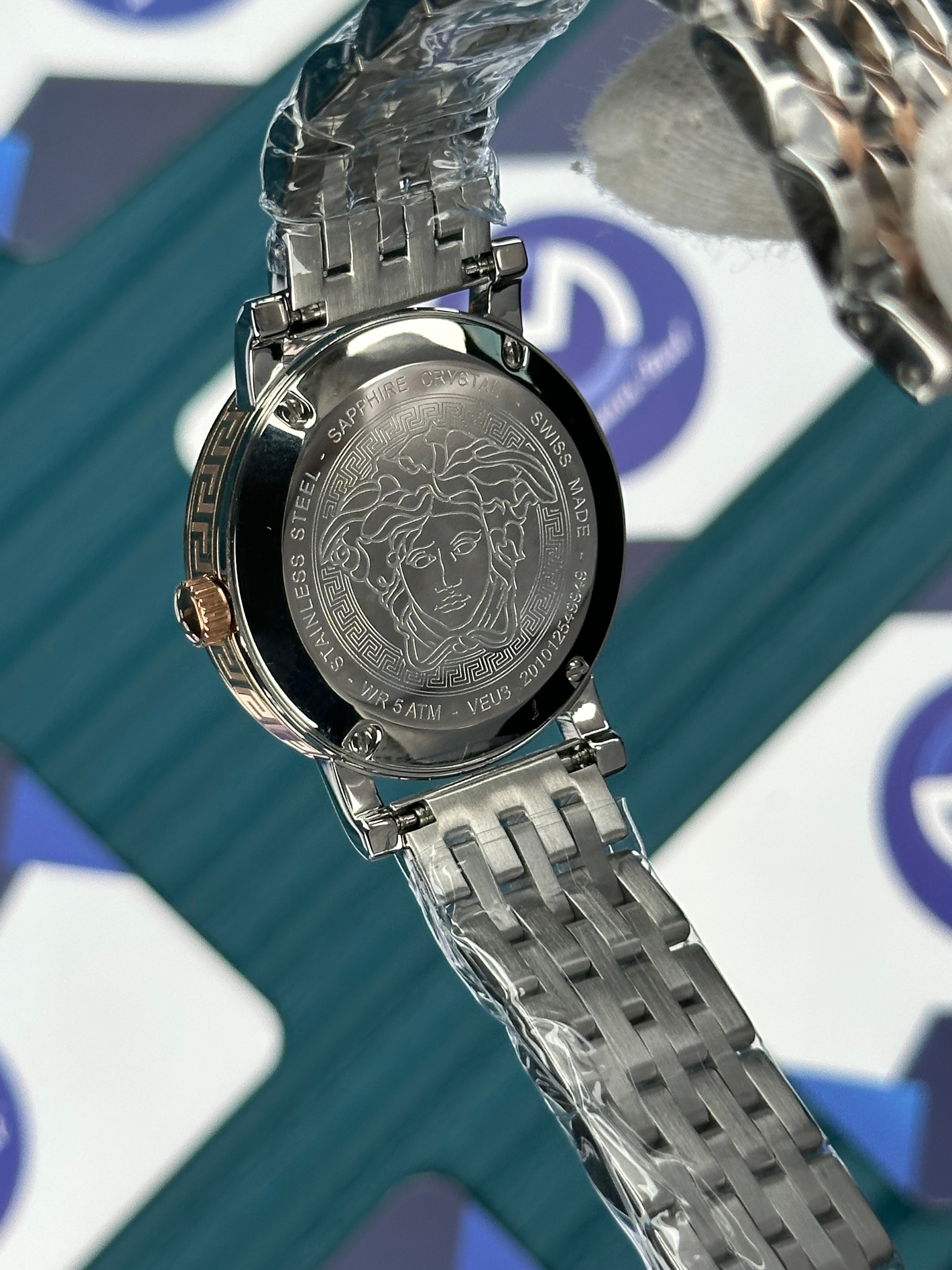 VERSACE DESENLİ AYNALI BEZEL SİYAH KADRAN ROSE SILVER KORDON
