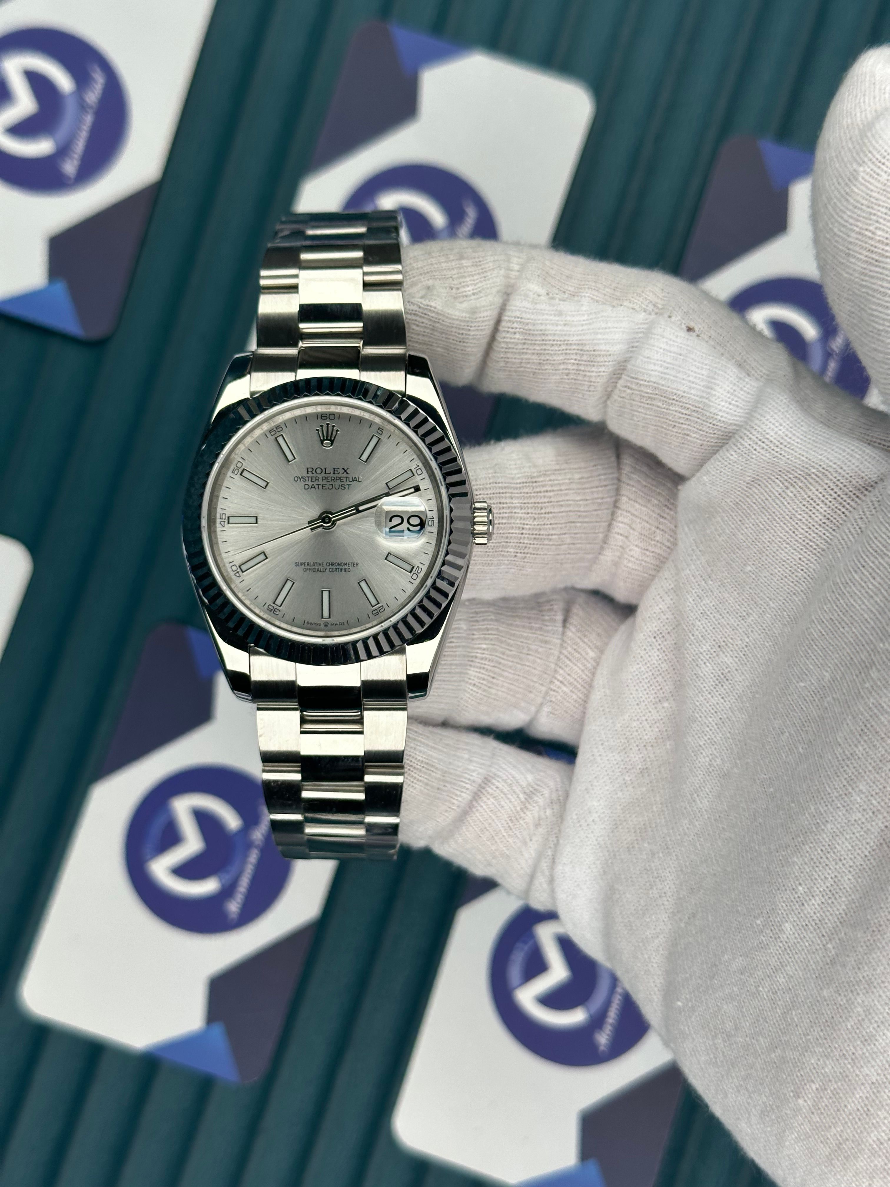 ROLEX DATEJUST WHITE DIAL SILVER OYSTER