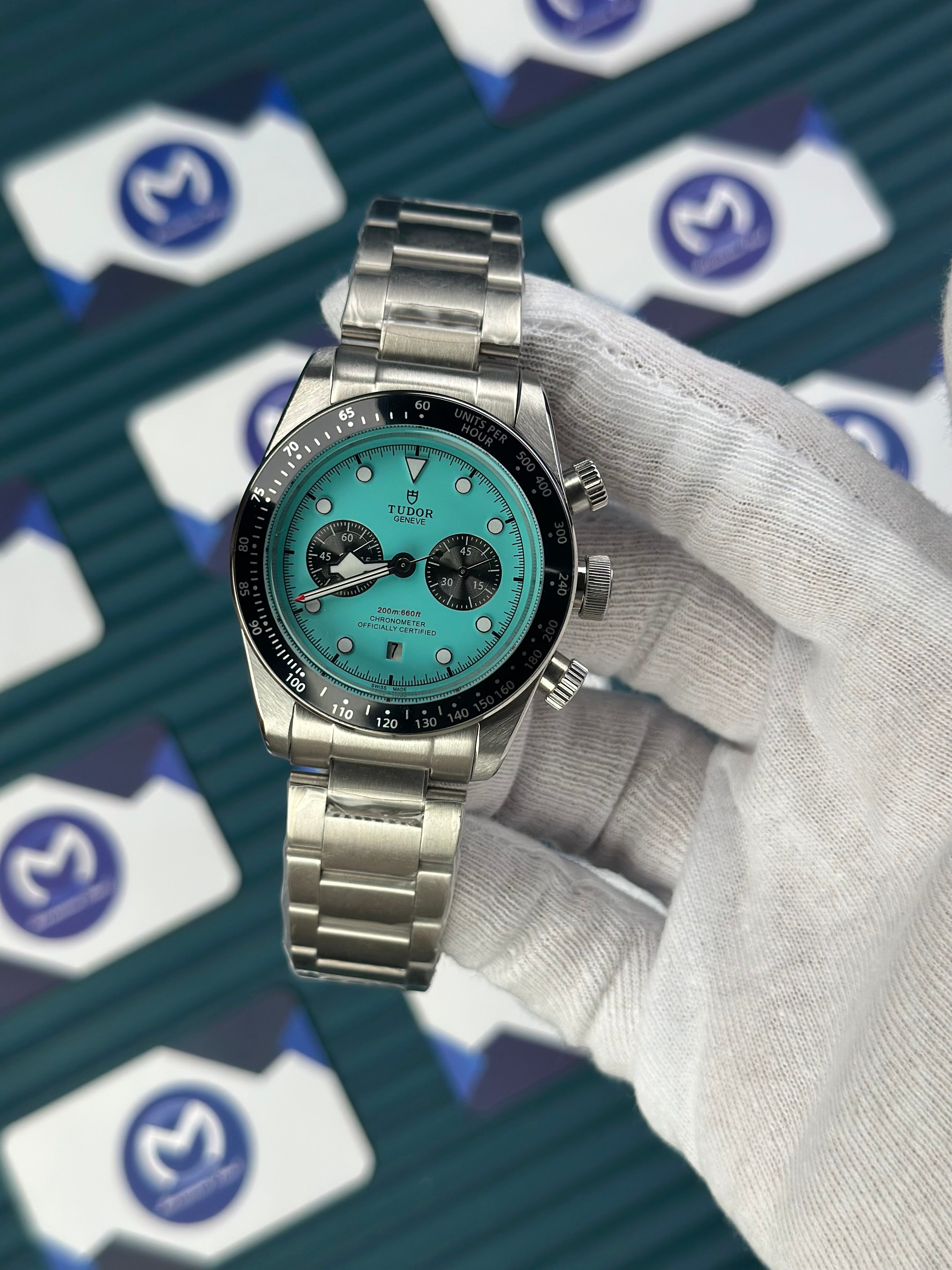 TUDOR BLACK BAY CHRONO FLAMINGO BLUE SILVER OYSTER