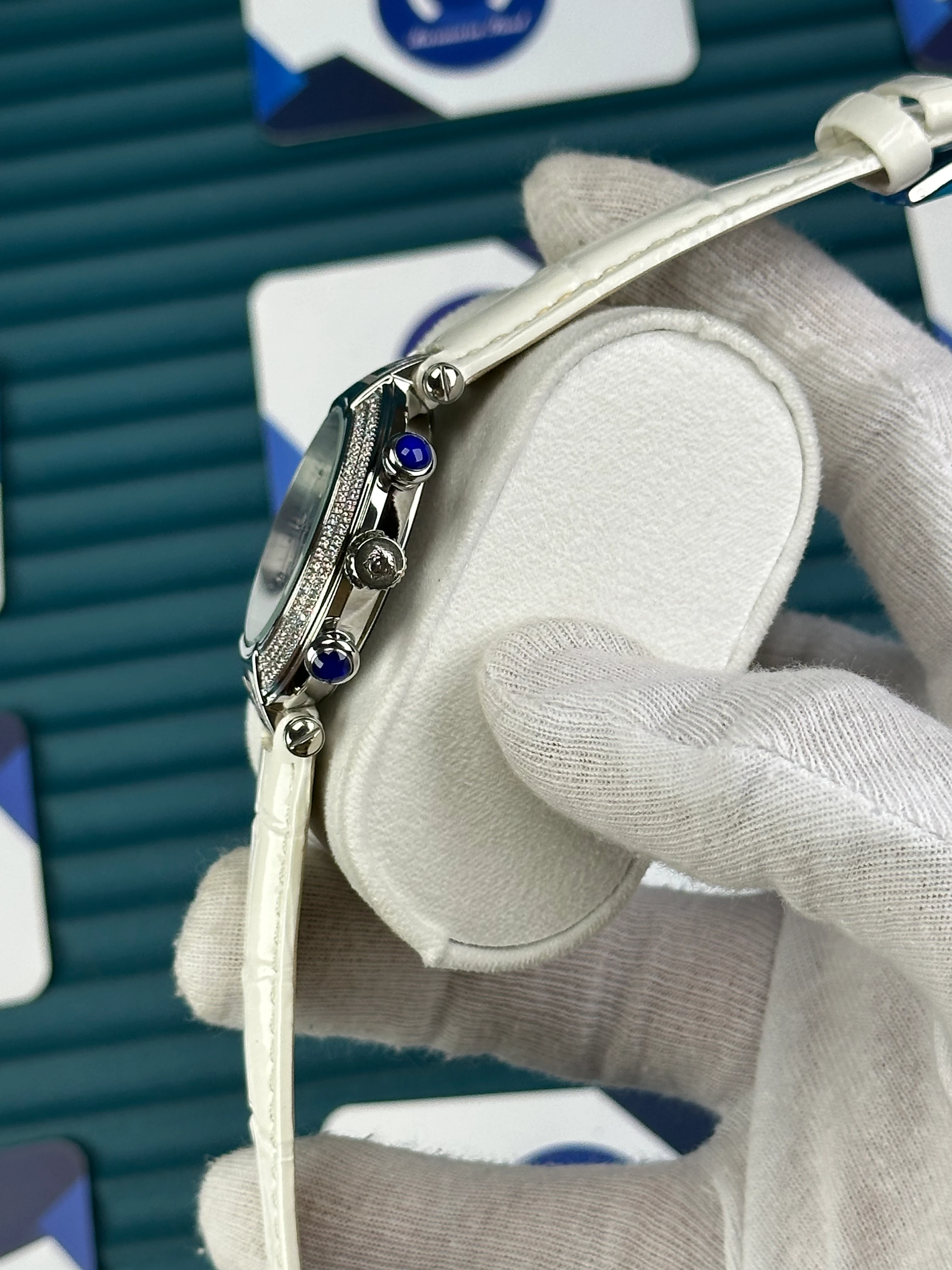 VERSACE 38 WHITE DIAL DIAMOND BEZEL SILVER CASE CHRONOGRAPH WHITE LEATHER CORD