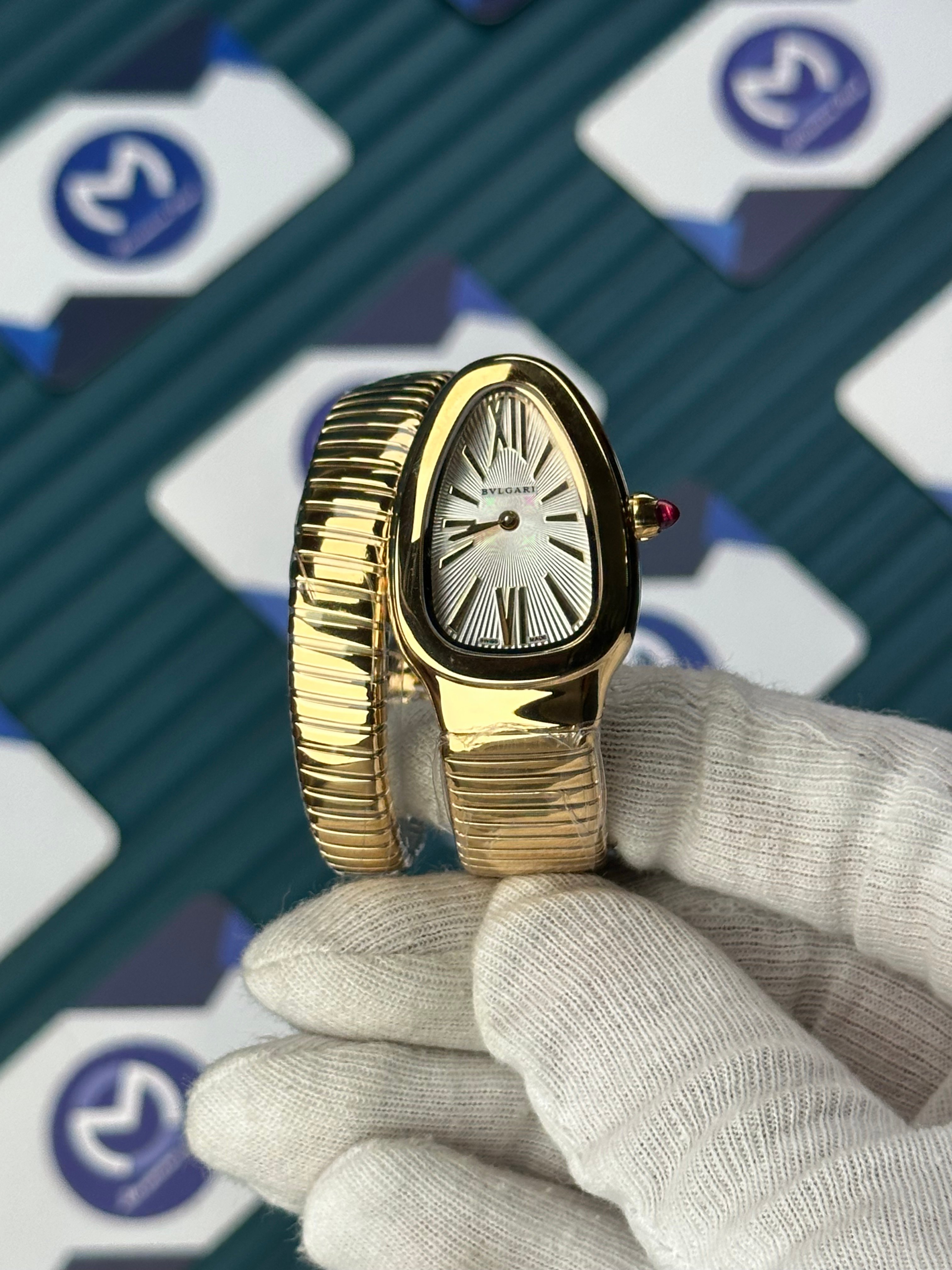 BVLGARI SERPENTI WHITE DIAL GOLD SHORT TUBOGAS