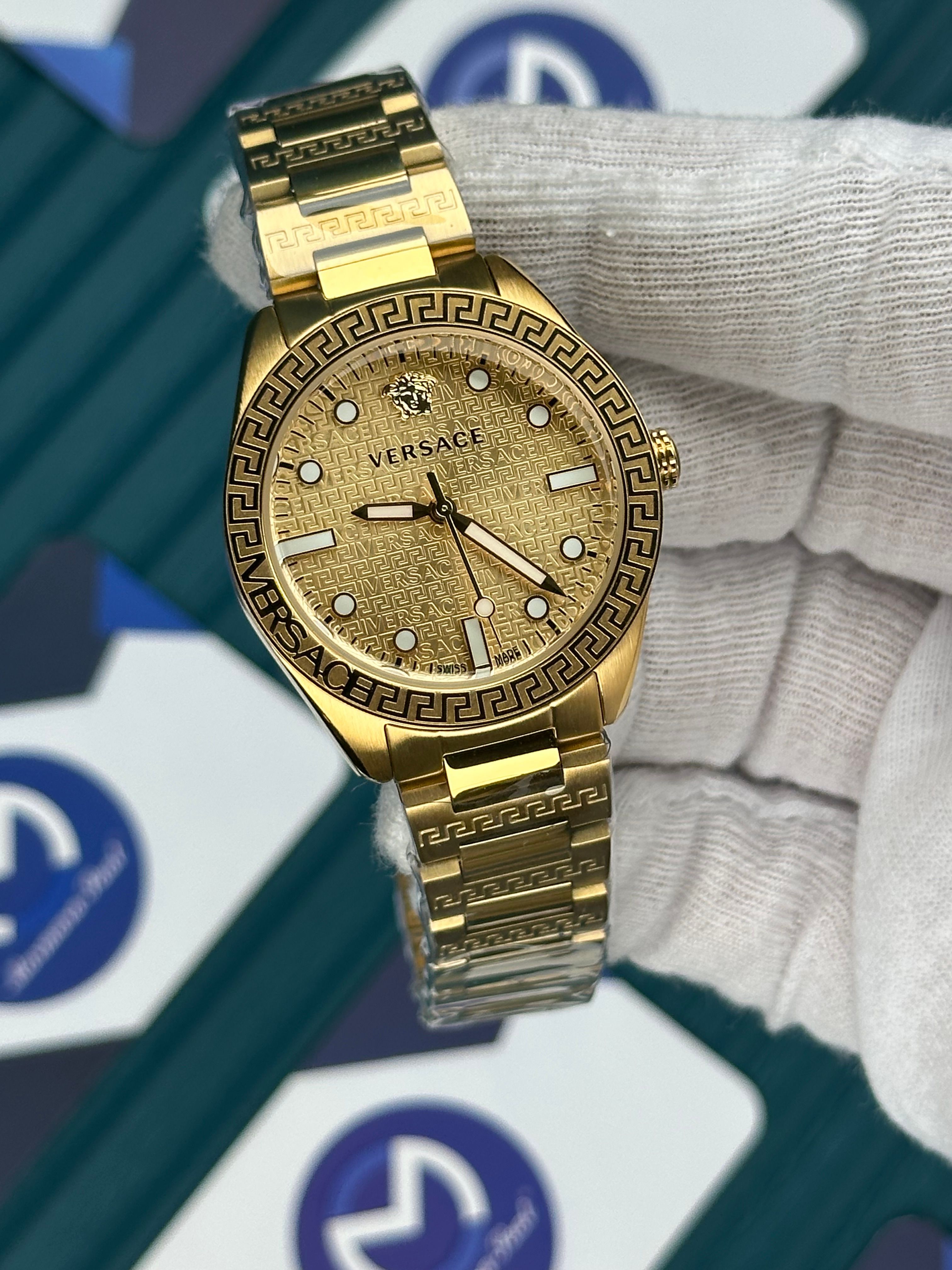 VERSACE 36 GOLD KADRAN DESENLİ BEZEL GOLD KORDON