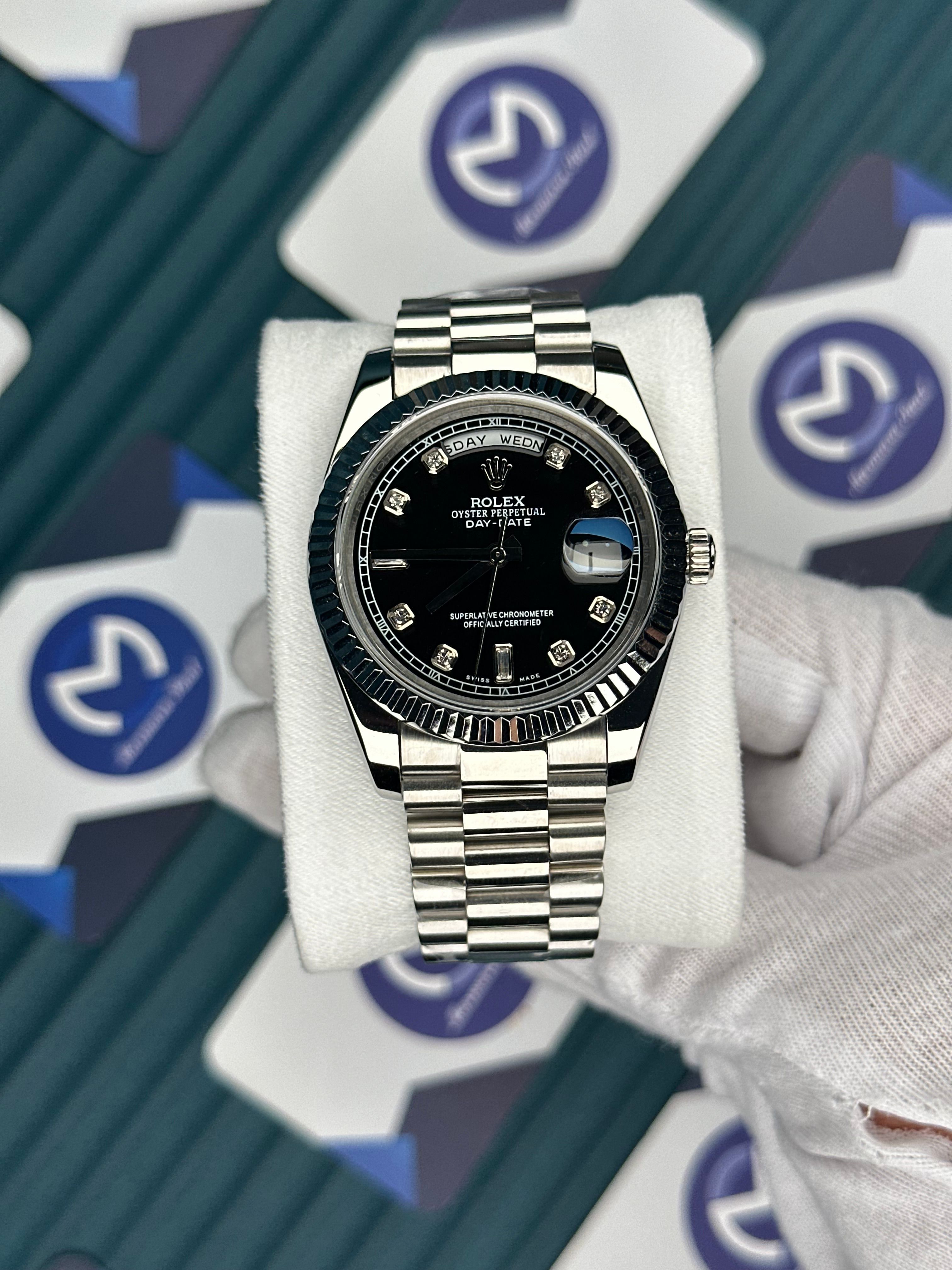 ROLEX DAY-DATE BLACK DIAL DIAMOND INDEX SILVER PRESIDENT
