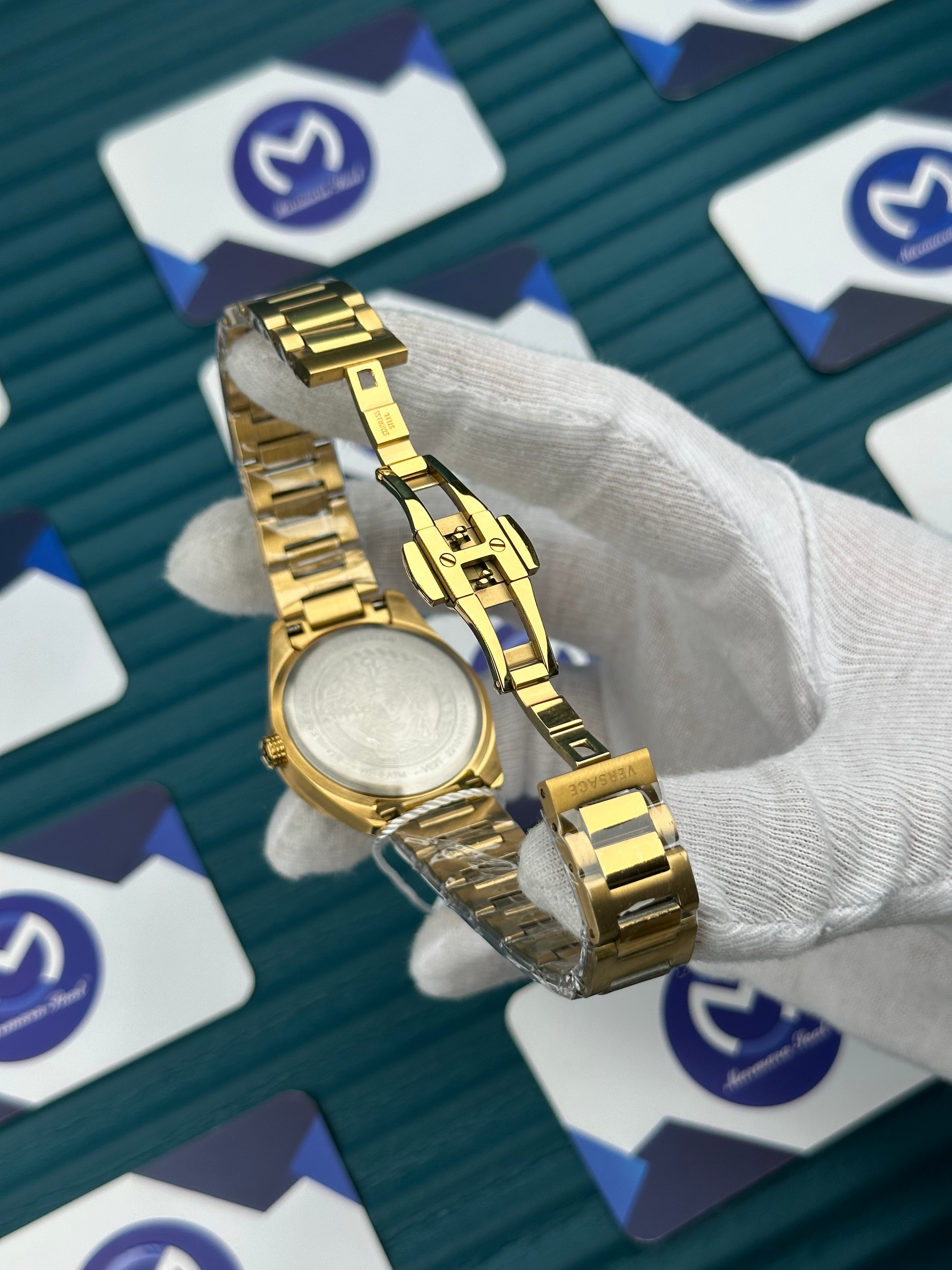 VERSACE 36 DESENLİ SİYAH KADRAN GOLD KORDON