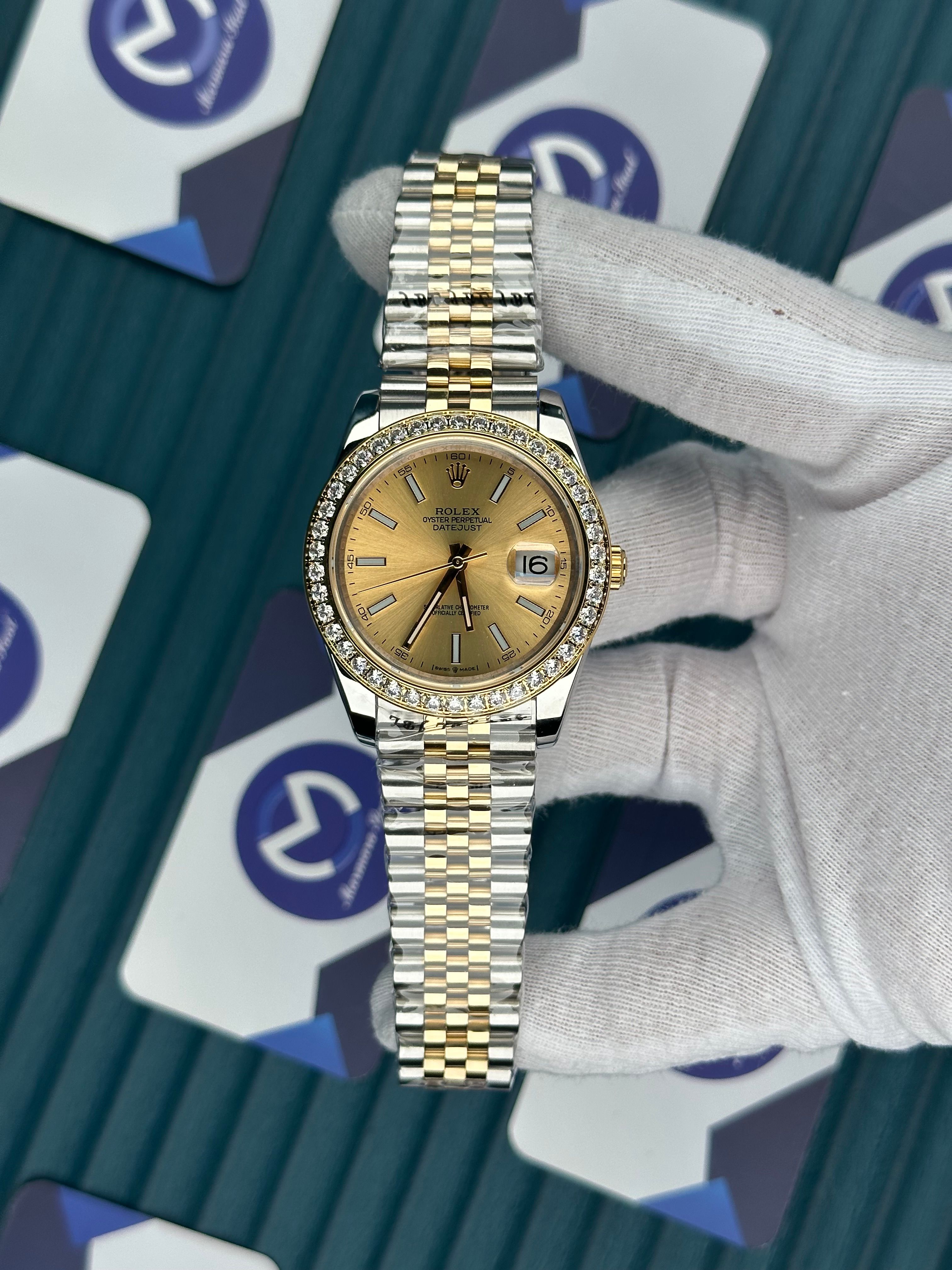 ROLEX DATEJUST DIAMOND BEZEL GOLD DIAL GOLD-SILVER JUBILE