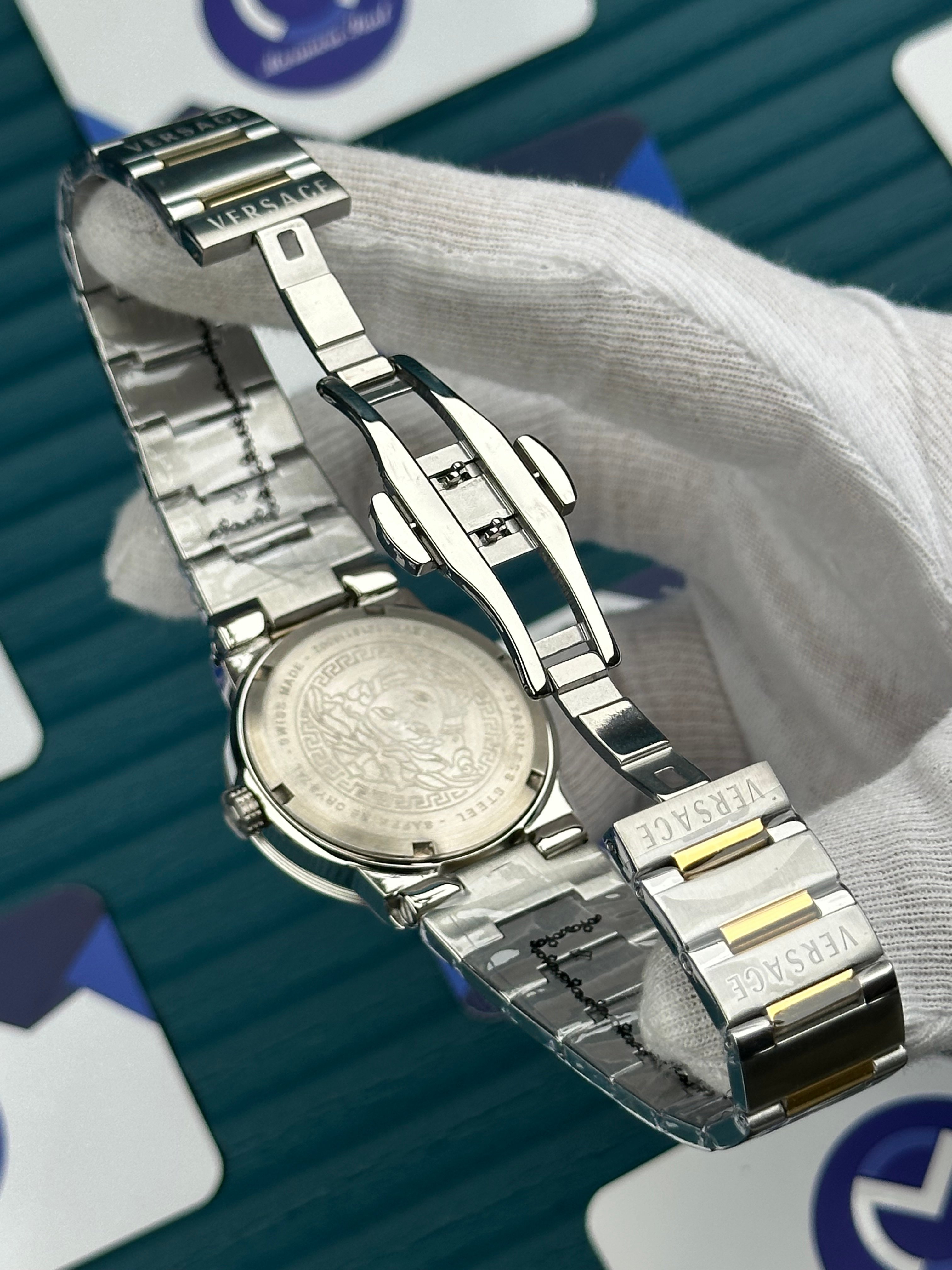 VERSACE 36 BLACK DIAL GOLD INDEX GOLD-SILVER 
