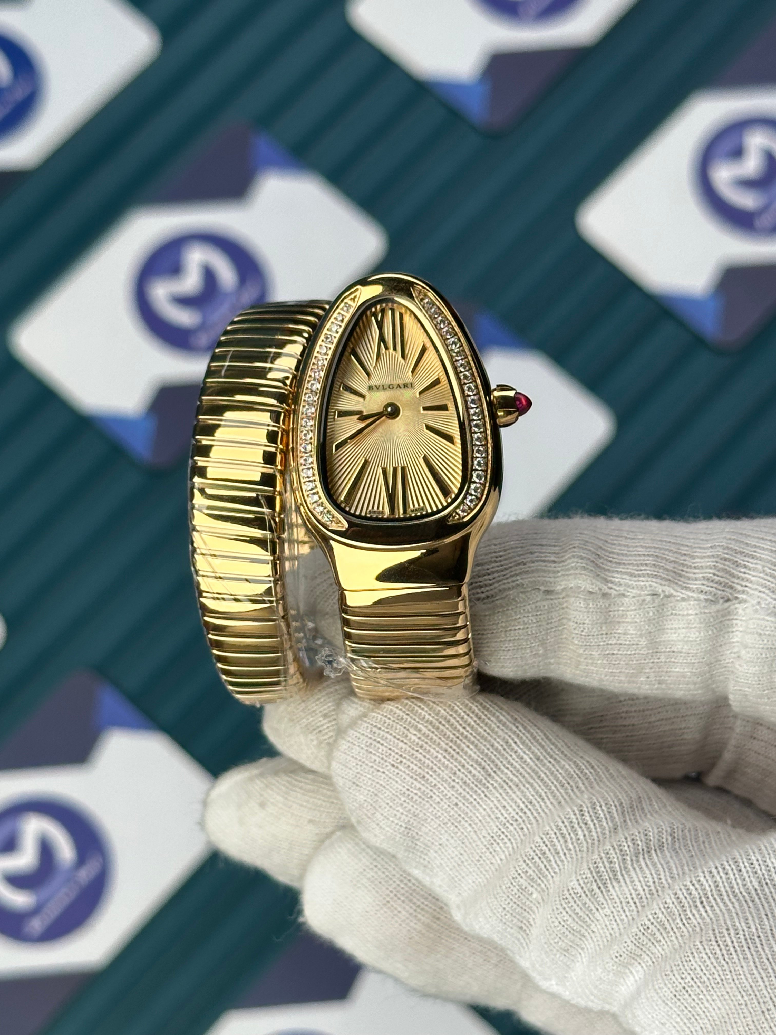 BVLGARI SERPENTI GOLD DIAL DIAMOND BEZEL GOLD SHORT TUBOGAS