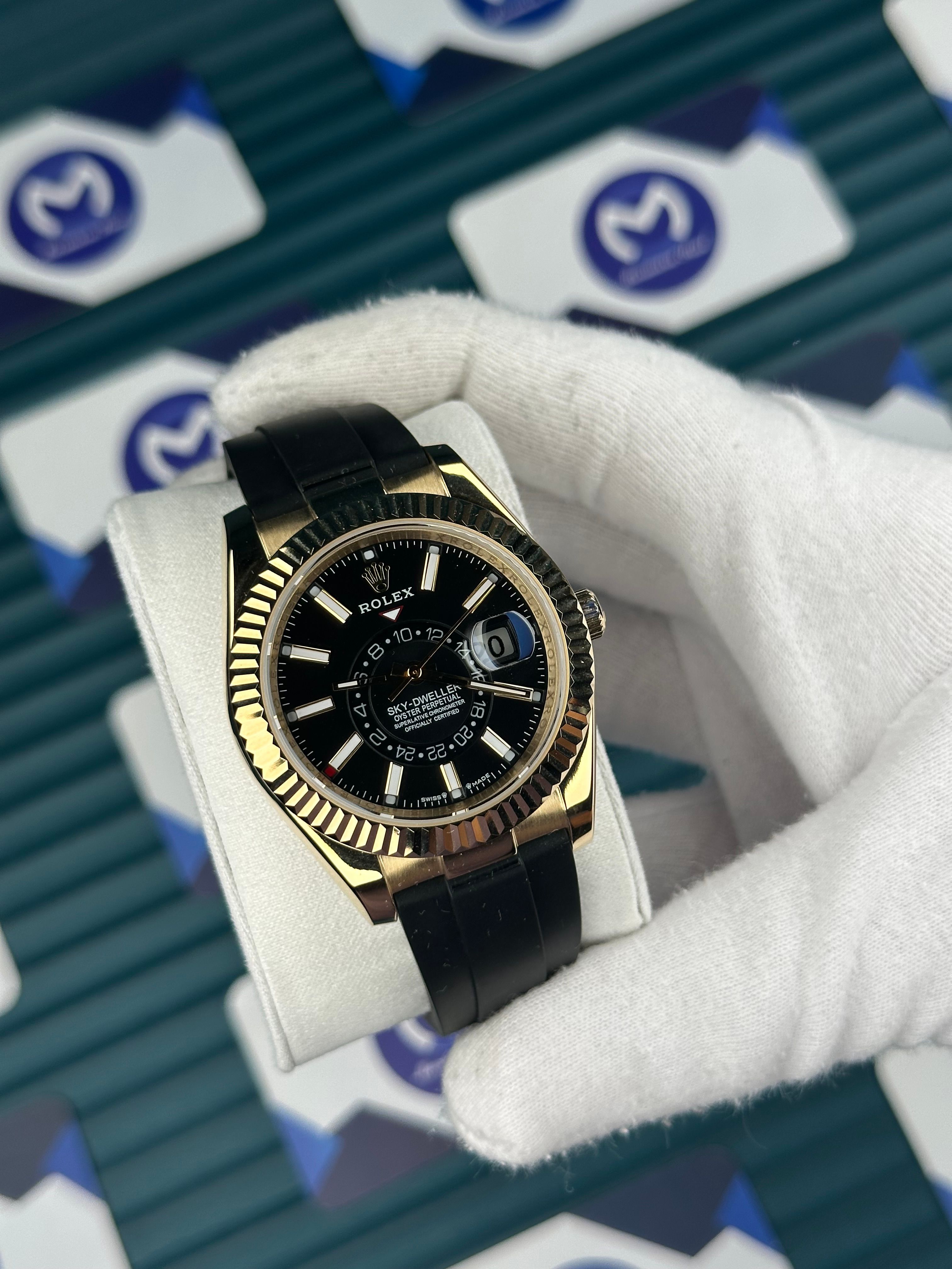Rolex Sky Dweller Gold Kasa Siyah Kadran Oysterflex
