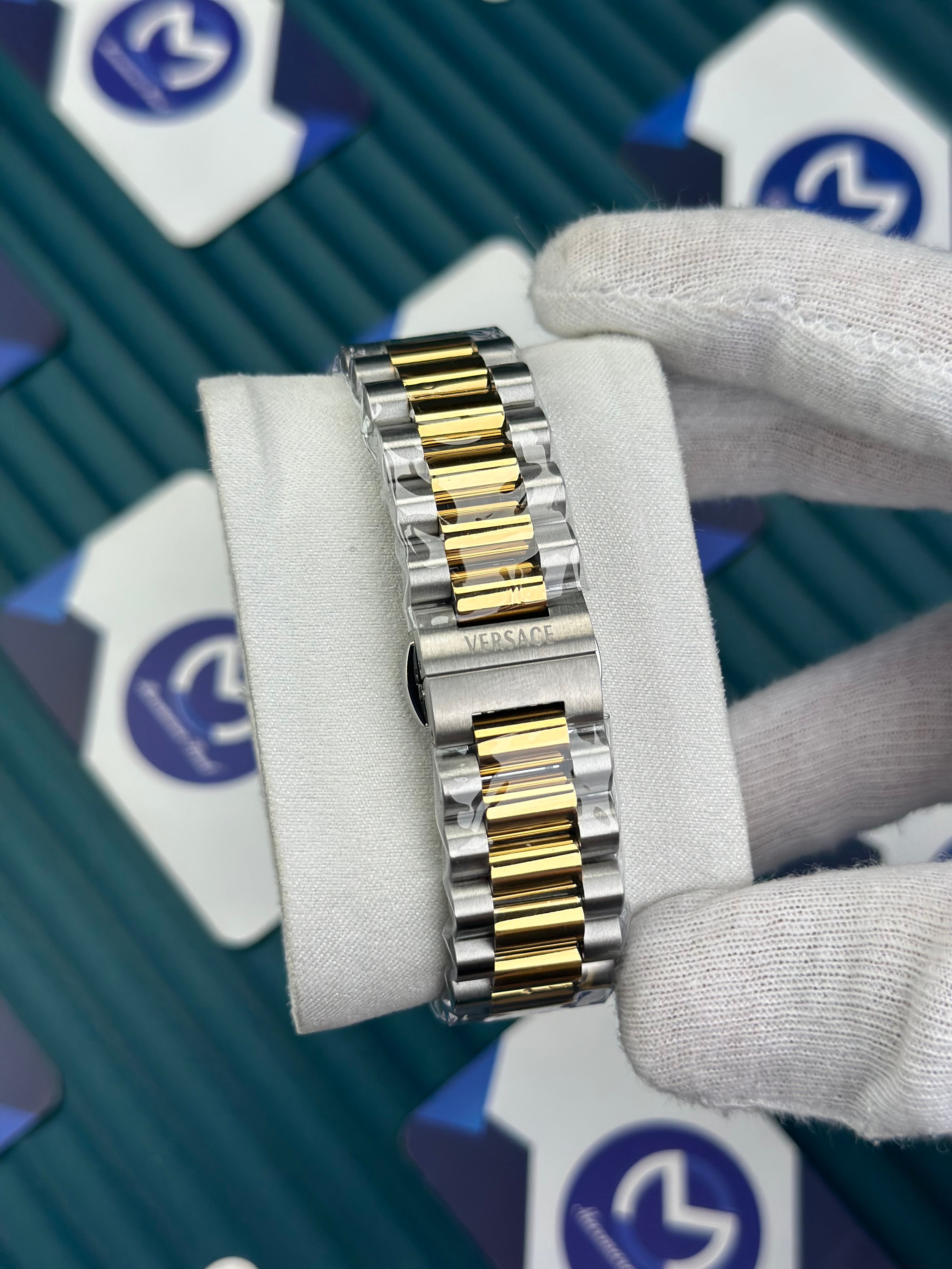VERSACE NEW TURQUOISE DIAL GOLD-SILVER PRESIDENT
