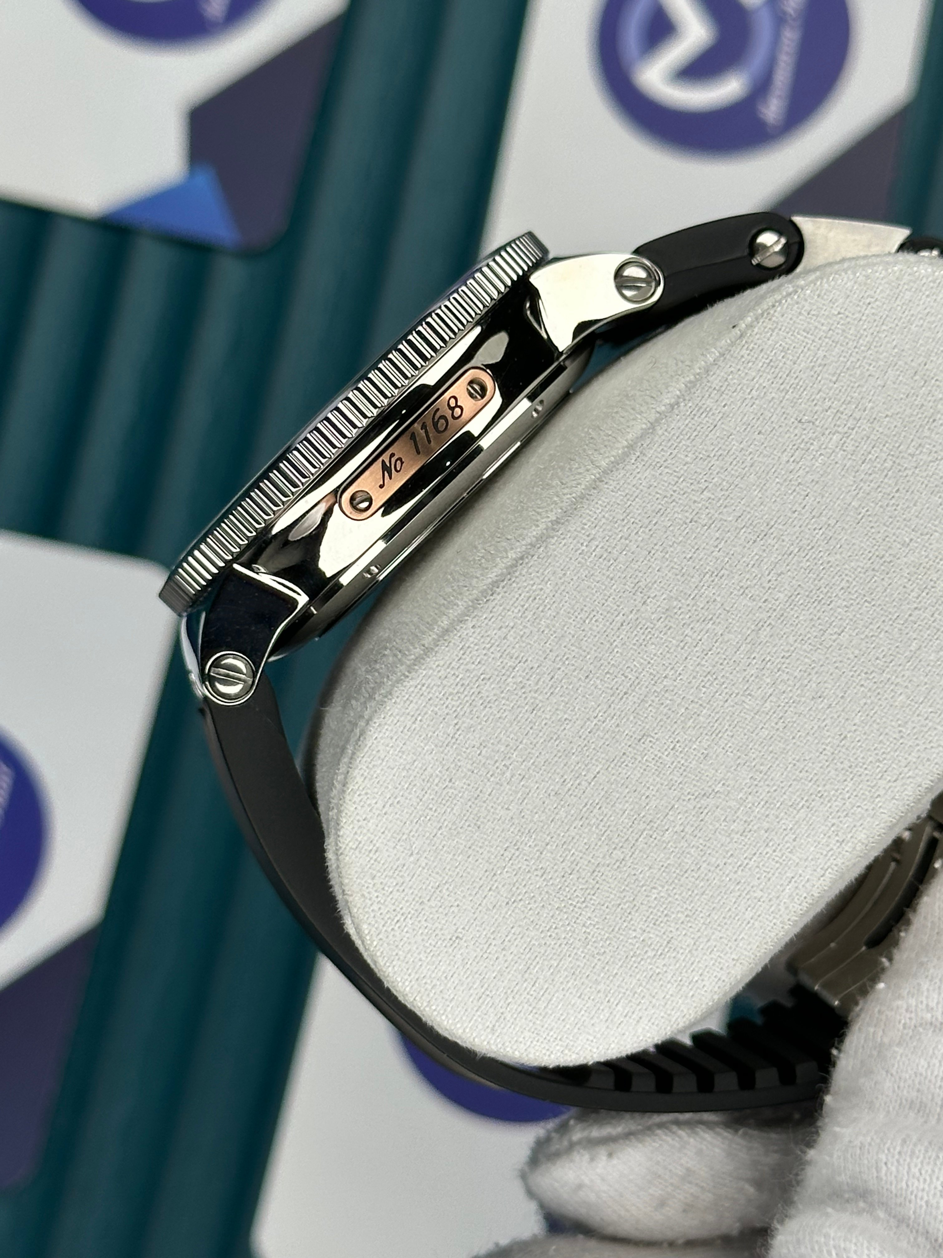 Ulysse Nardin Maxi Marine Chronometer Black
