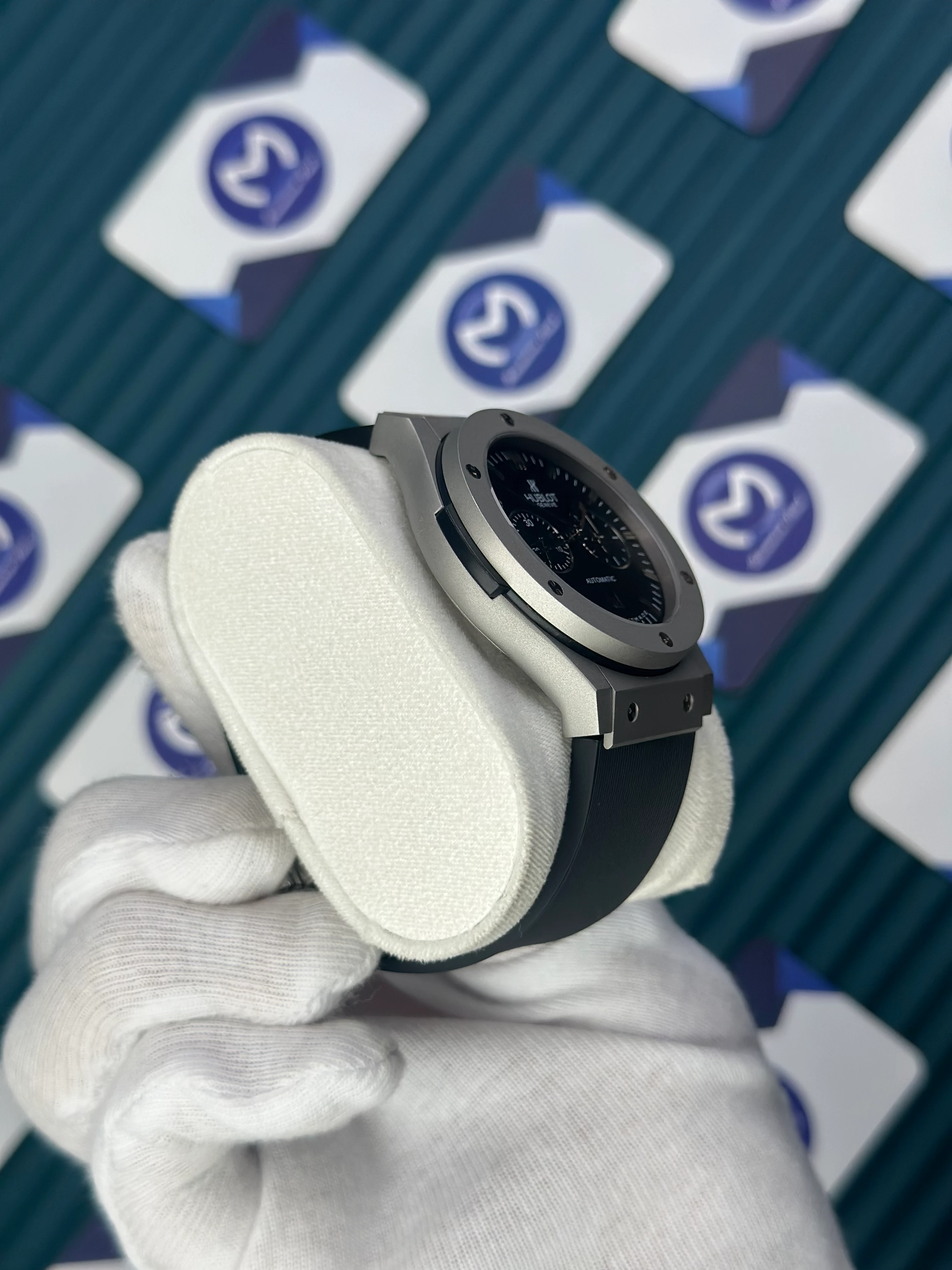 HUBLOT AUTOMATIC CLASIC VENDOME FUSHION BLACK DIAL CHRONOGRAP GREY CASE BLACK RUBBER