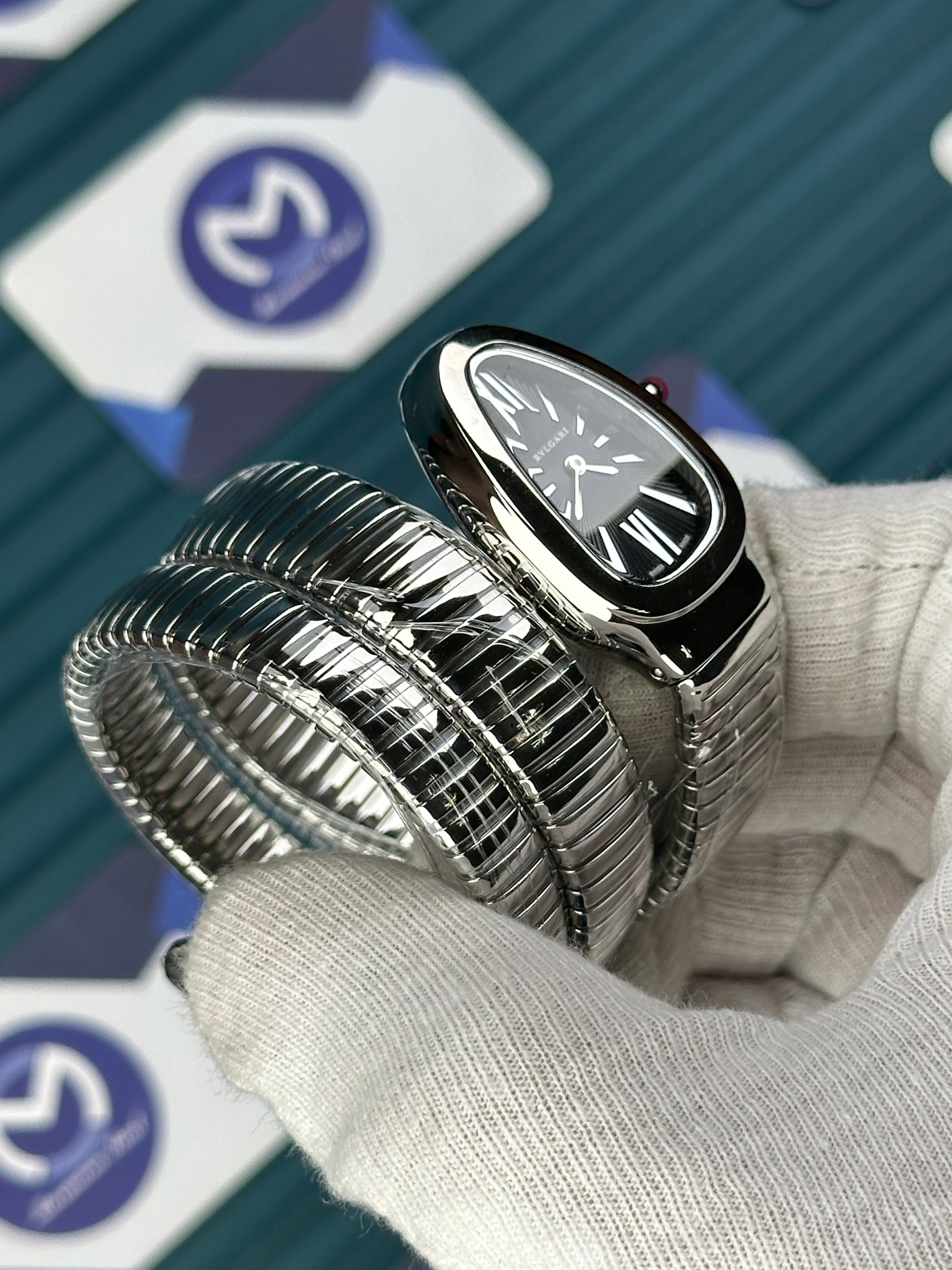 BVLGARI SERPENTI BLACK DIAL SILVER LONG TUBOGAS