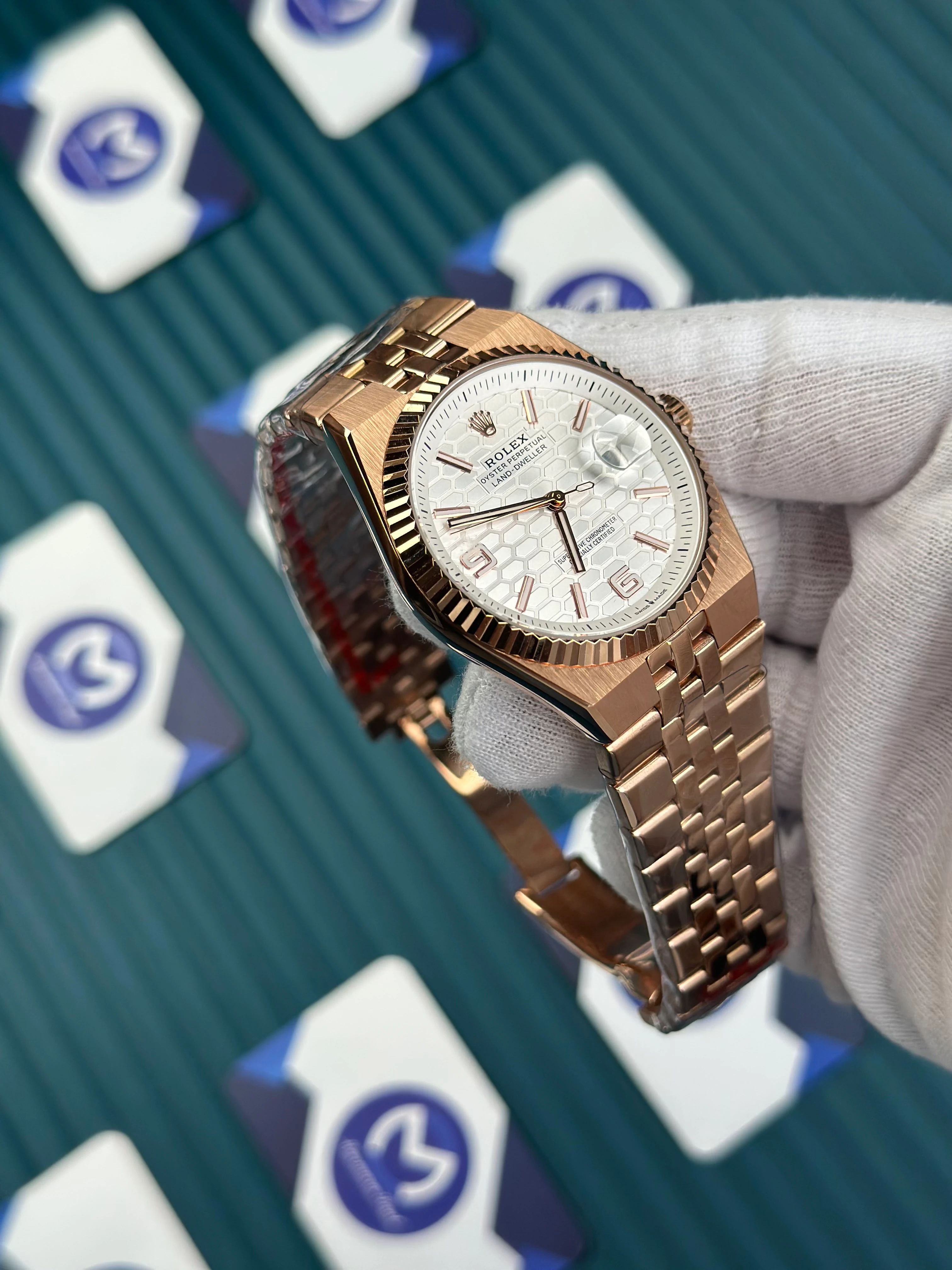 ROLEX LAND DWELLER WHITE DIAL ROSE OYSTERSTEEL