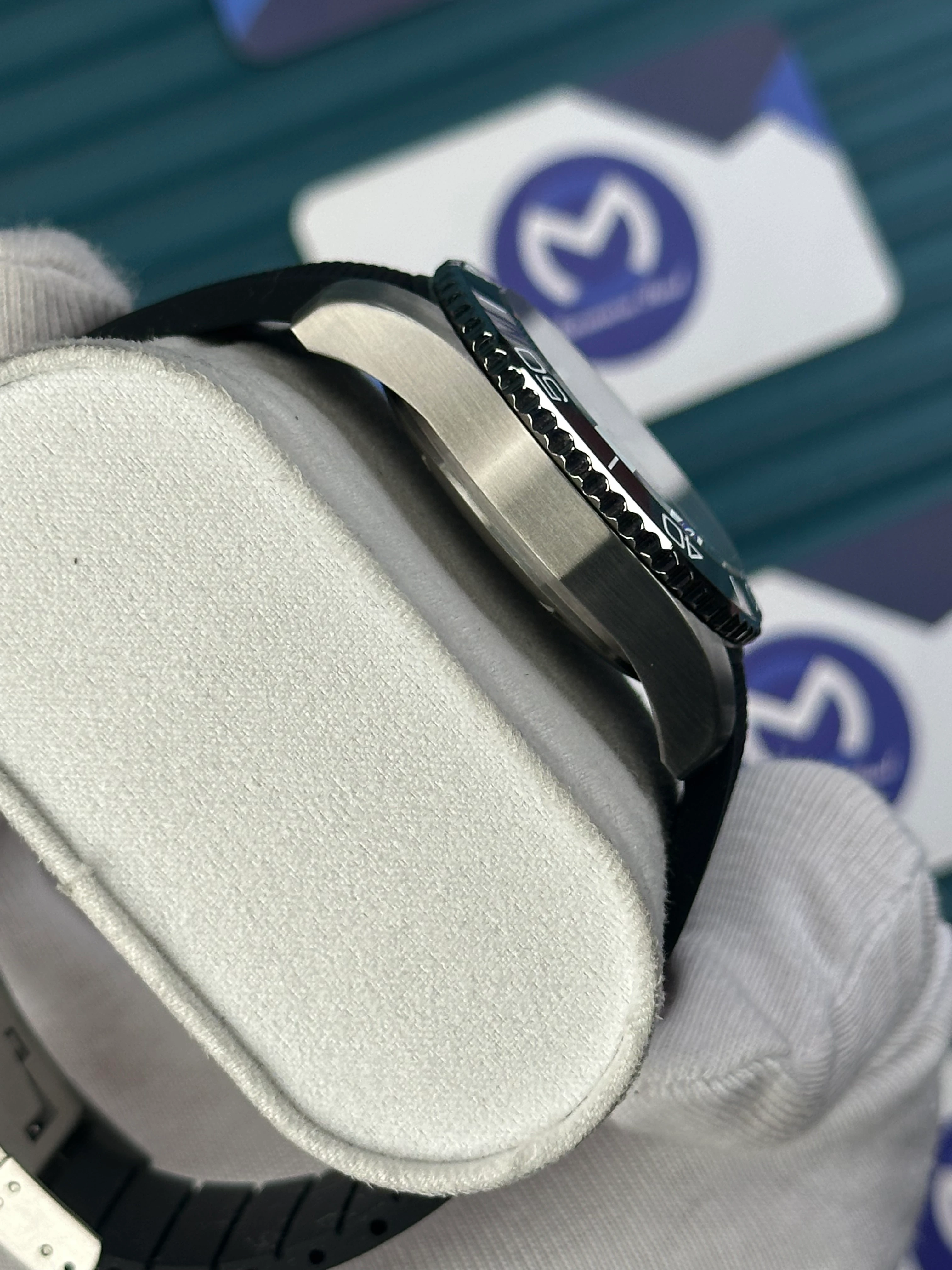 LONGINES HYDROCONQUEST AUTOMATIC BLACK DIAL BLACK RUBBER