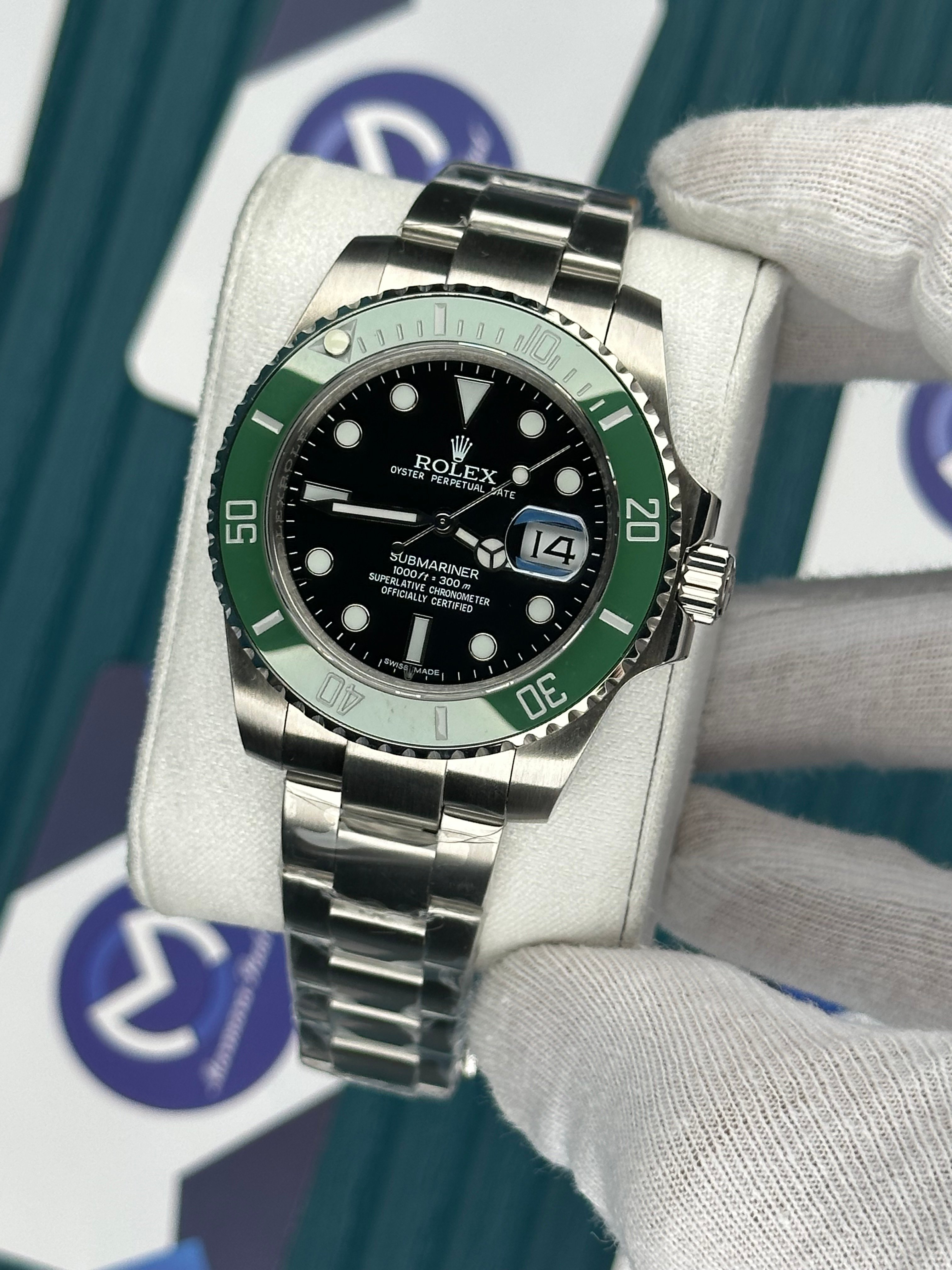 ROLEX SUBMARINER BLACK DIAL GREEN BEZEL SILVER OYSTER