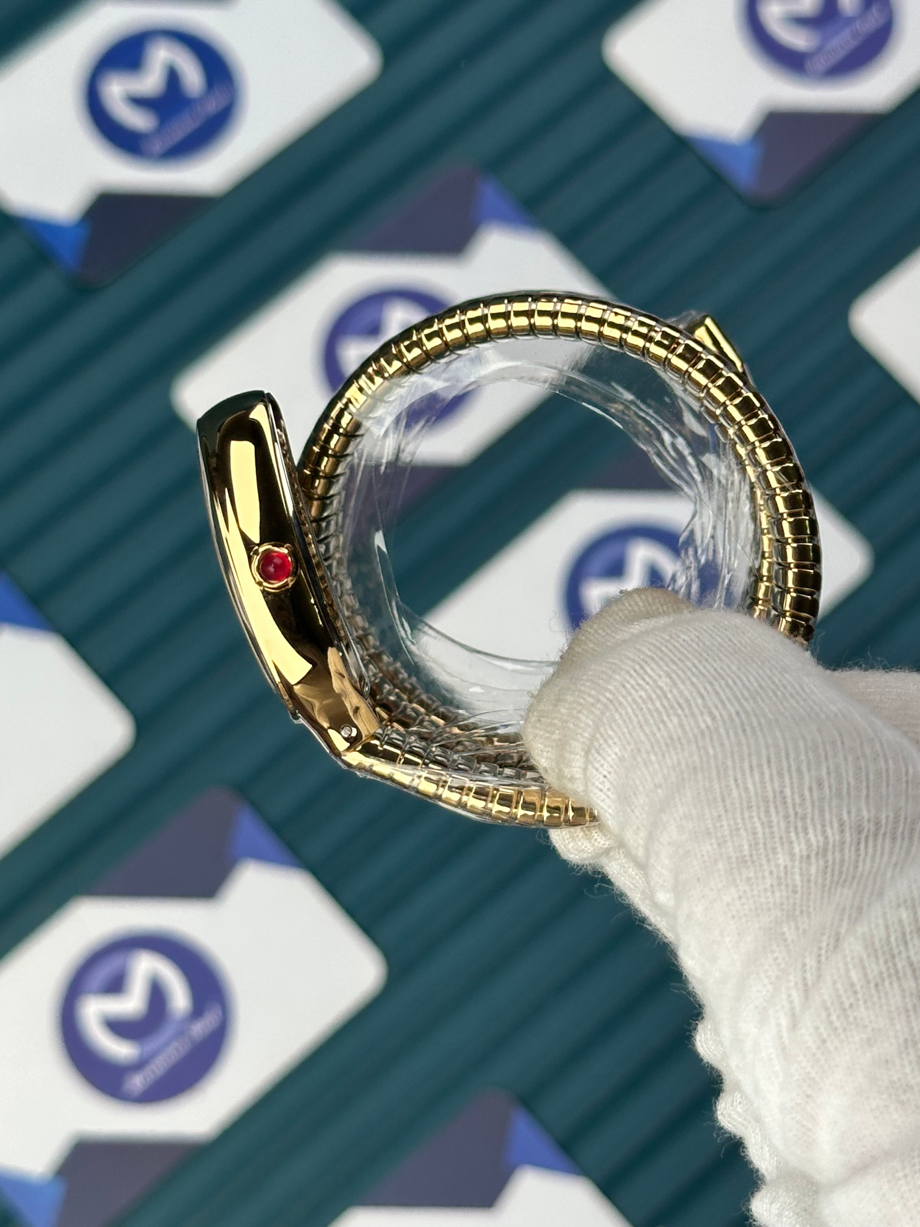 BVLGARI SERPENTI WHTE DIAL GOLD LONG TUBOGAS