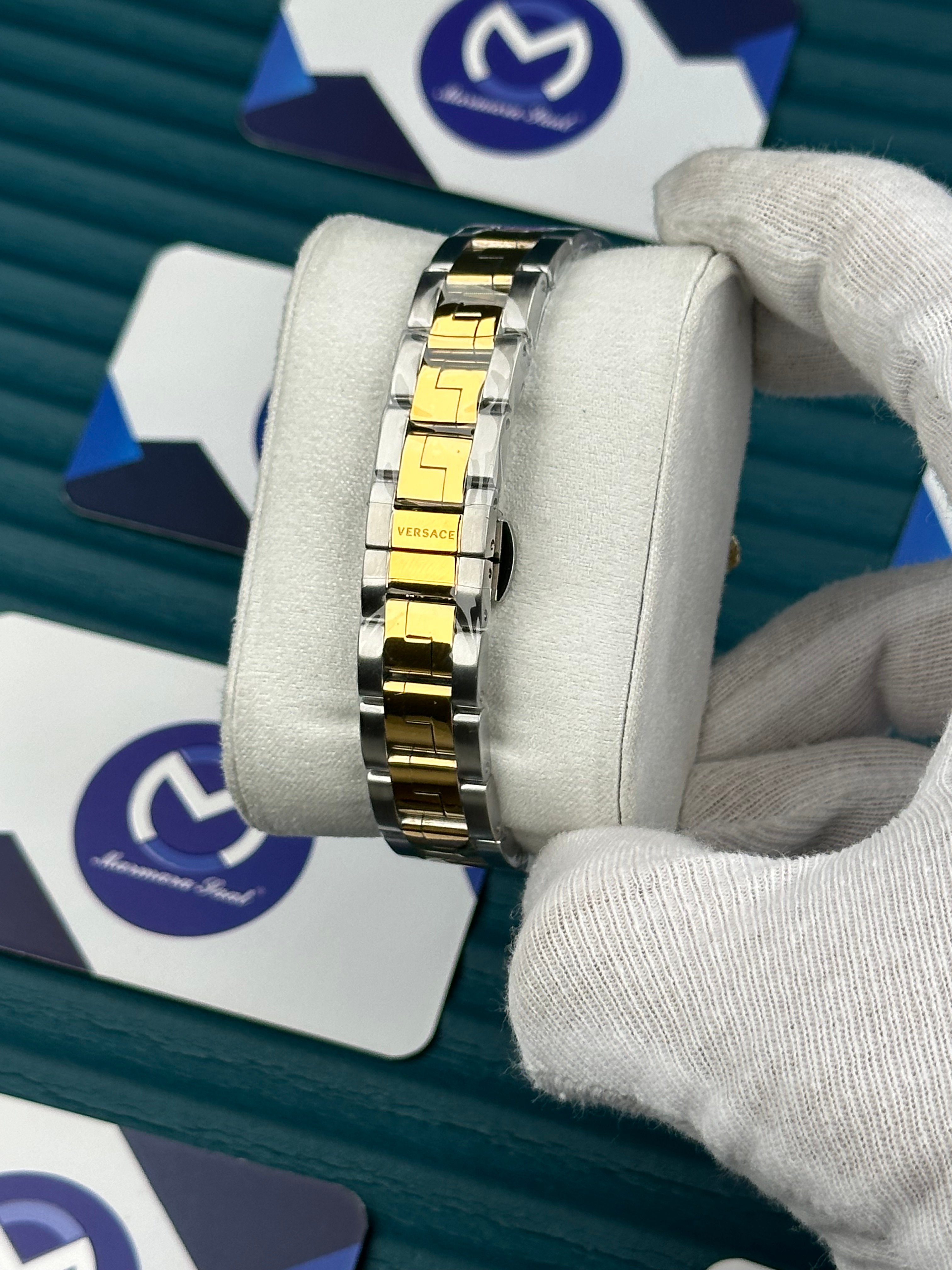VERSACE 36 BLUE DIAL GOLD-SILVER OYSTER