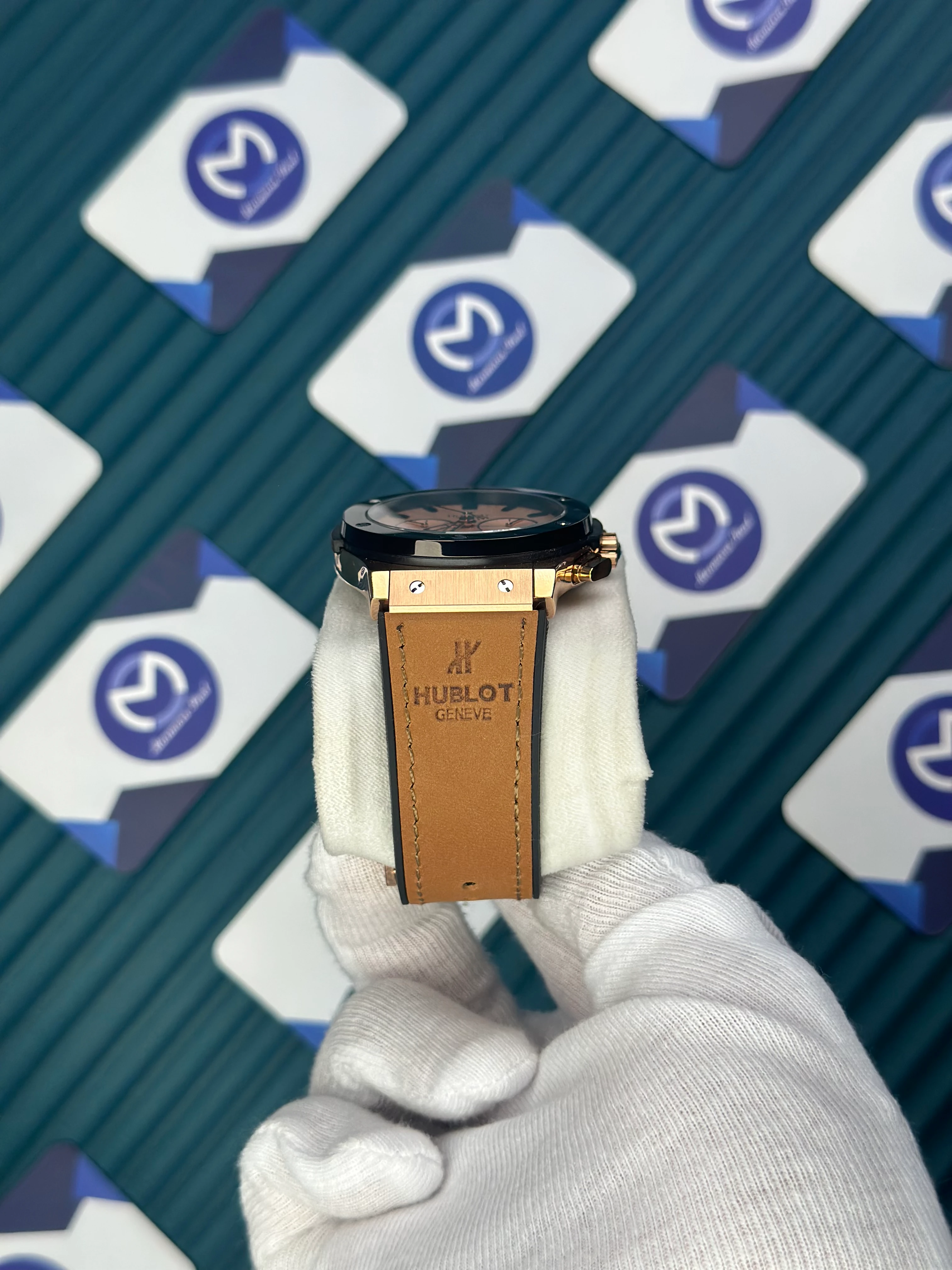 HUBLOT AUTOMATIC CLASSIC FUSHION VENDOME BEIGE DIAL BROWN LEATHER CORD 